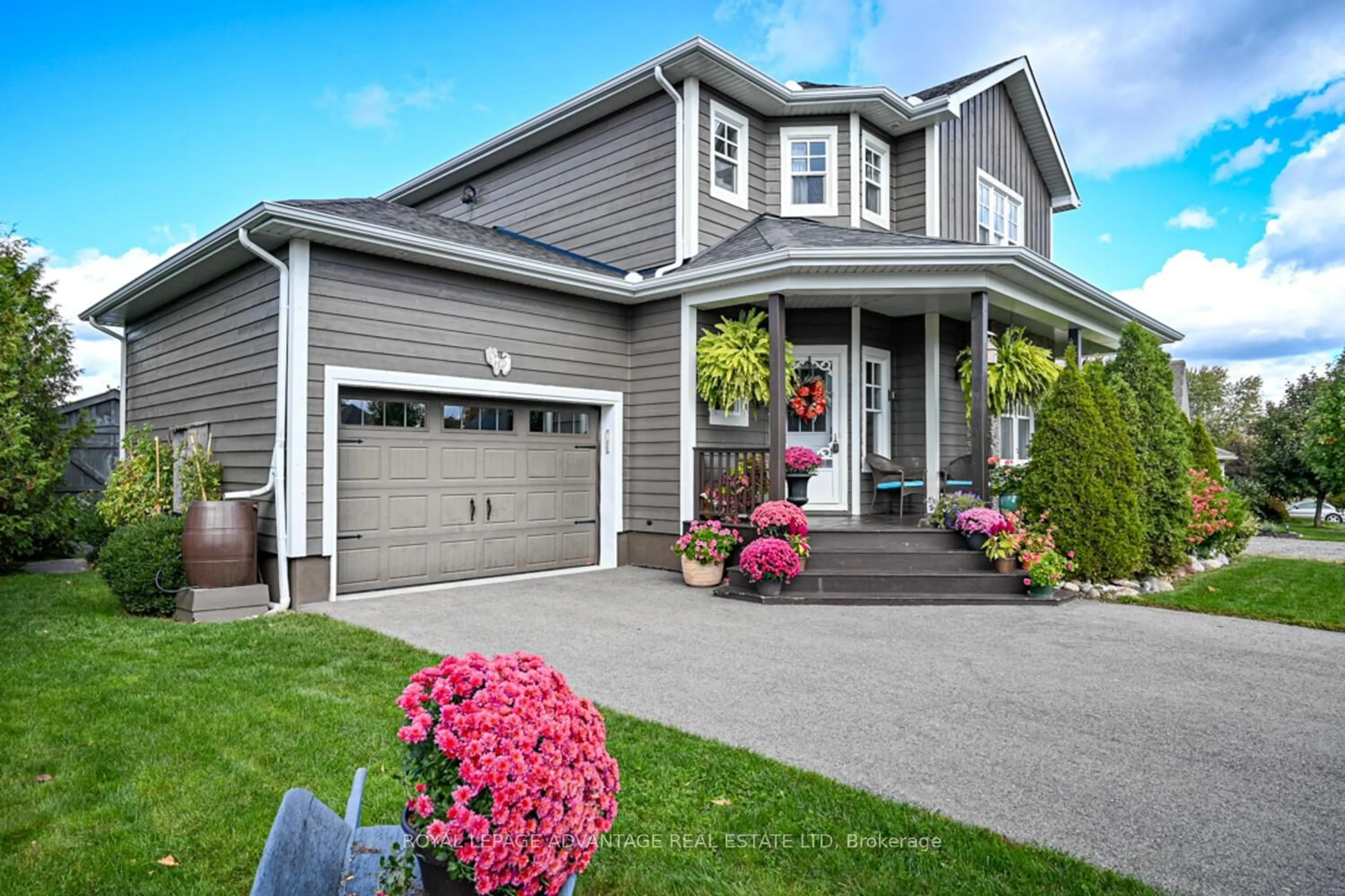 Home with vinyl exterior material, street for 119 SOPHIE Lane, Merrickville-Wolford Ontario K0G 1N0