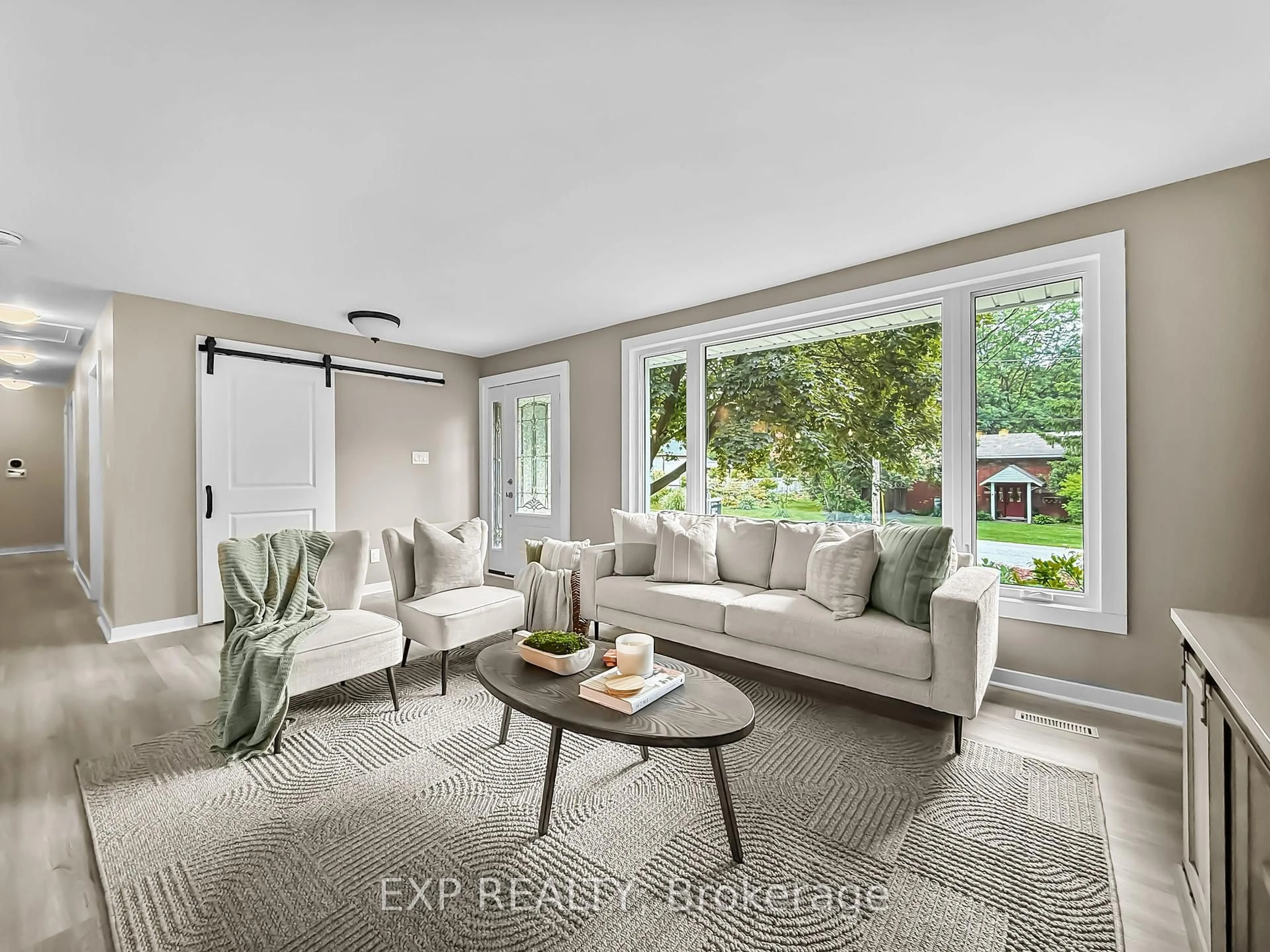 Living room with furniture, unknown for 2135 Mockingbird St, Strathroy-Caradoc Ontario N0L 1W0