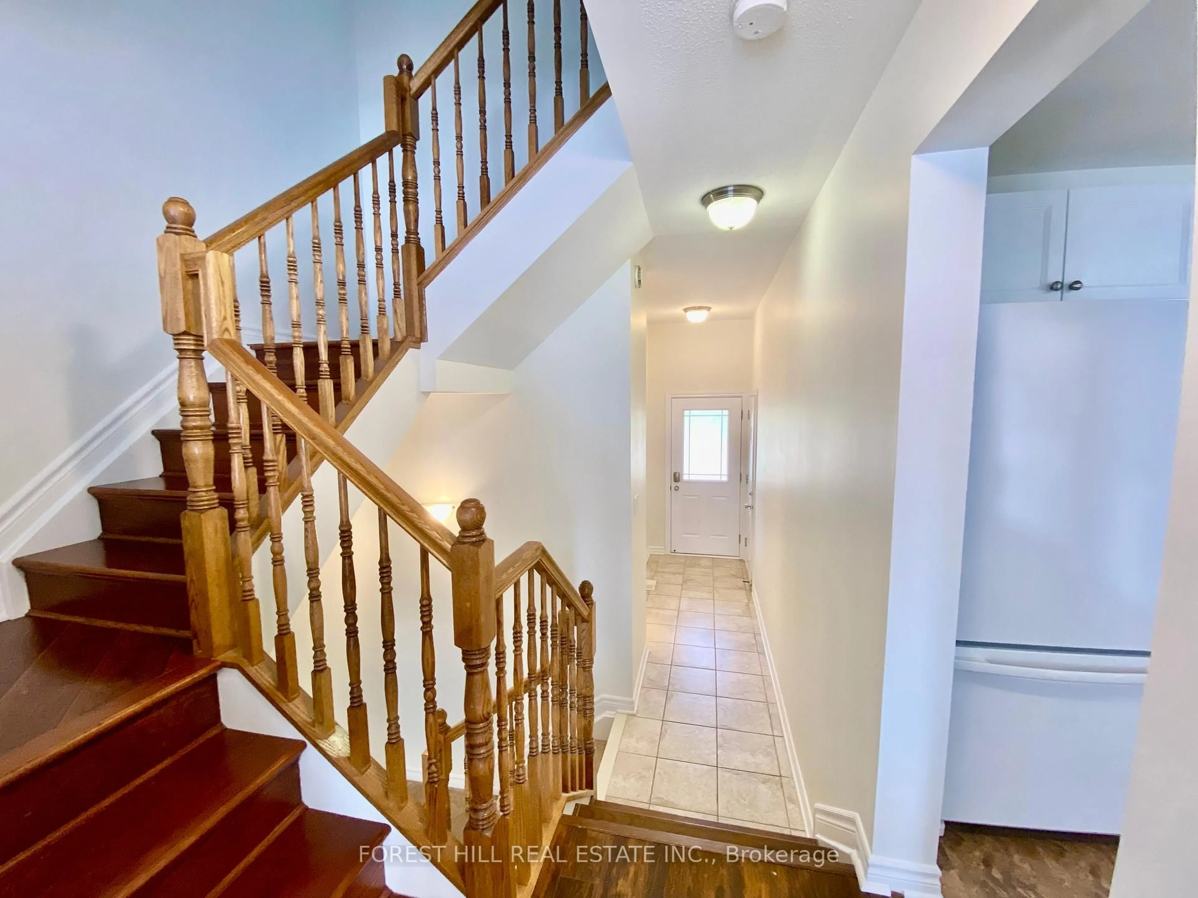 Unknown for 510 Temiskaming Cres, Ottawa Ontario K2J 0V8
