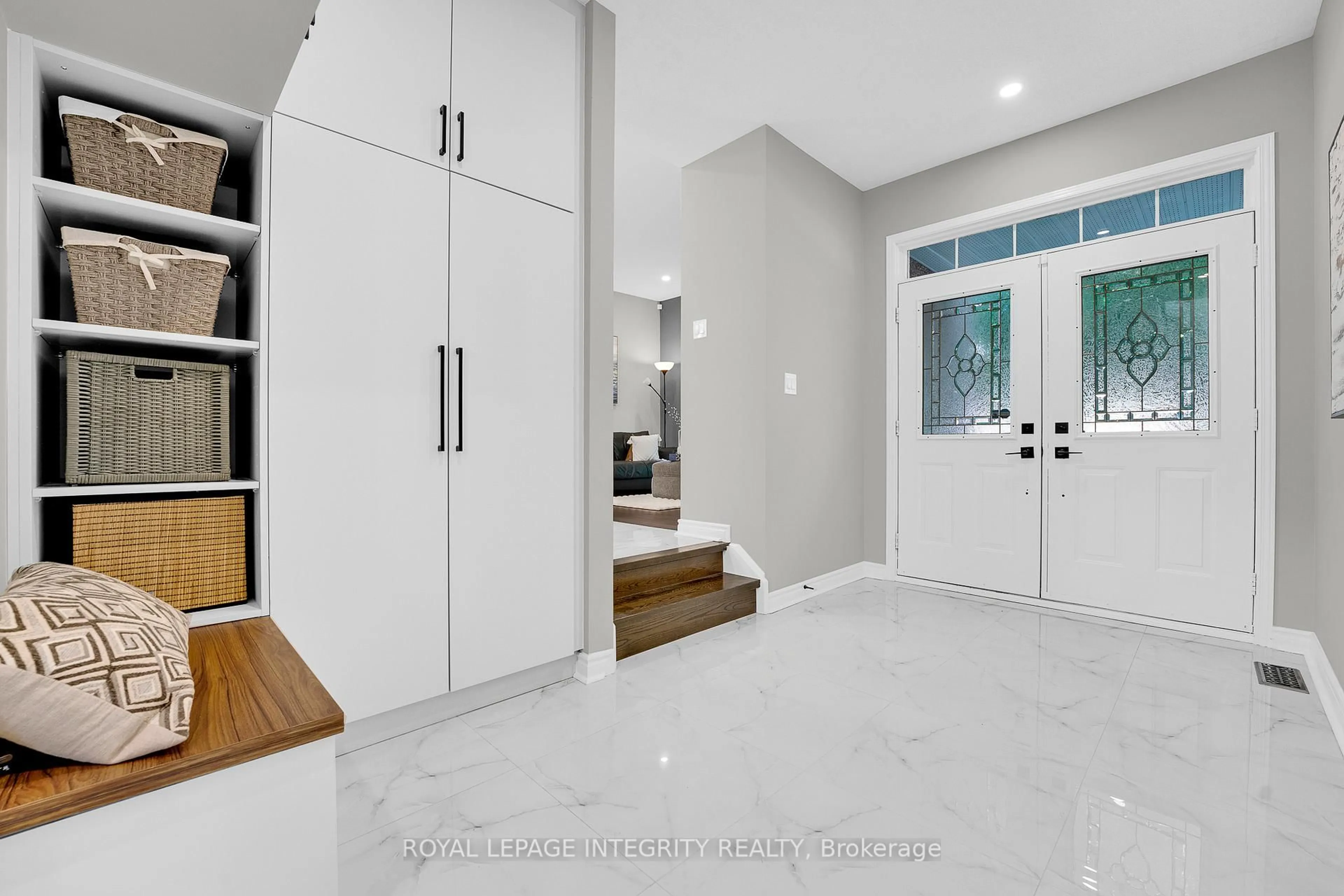 Indoor entryway for 66 Mattamy Pl, Ottawa Ontario K2G 6K1
