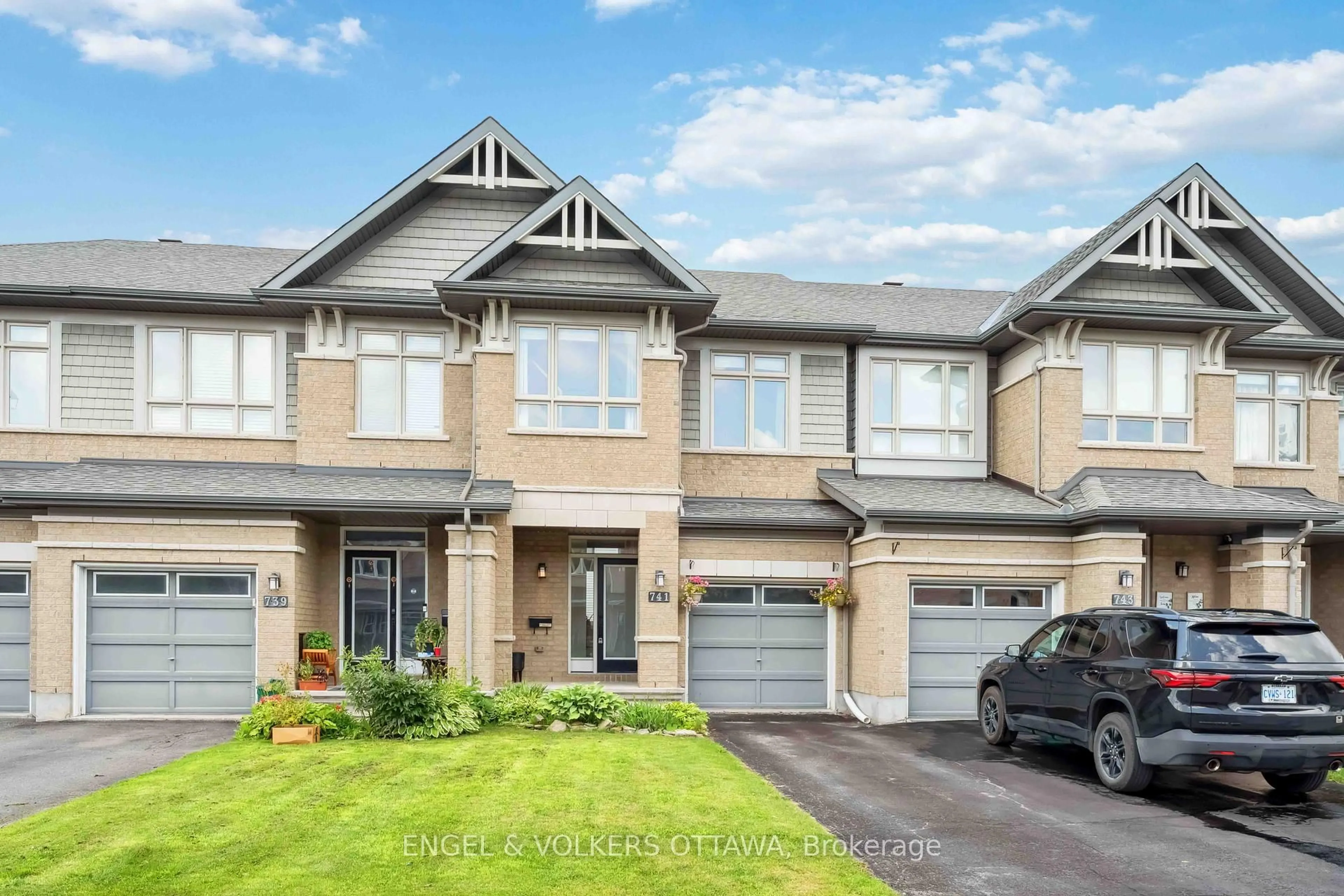 Home with brick exterior material, street for 741 Morningstar Way, Ottawa Ontario K1W 0G6