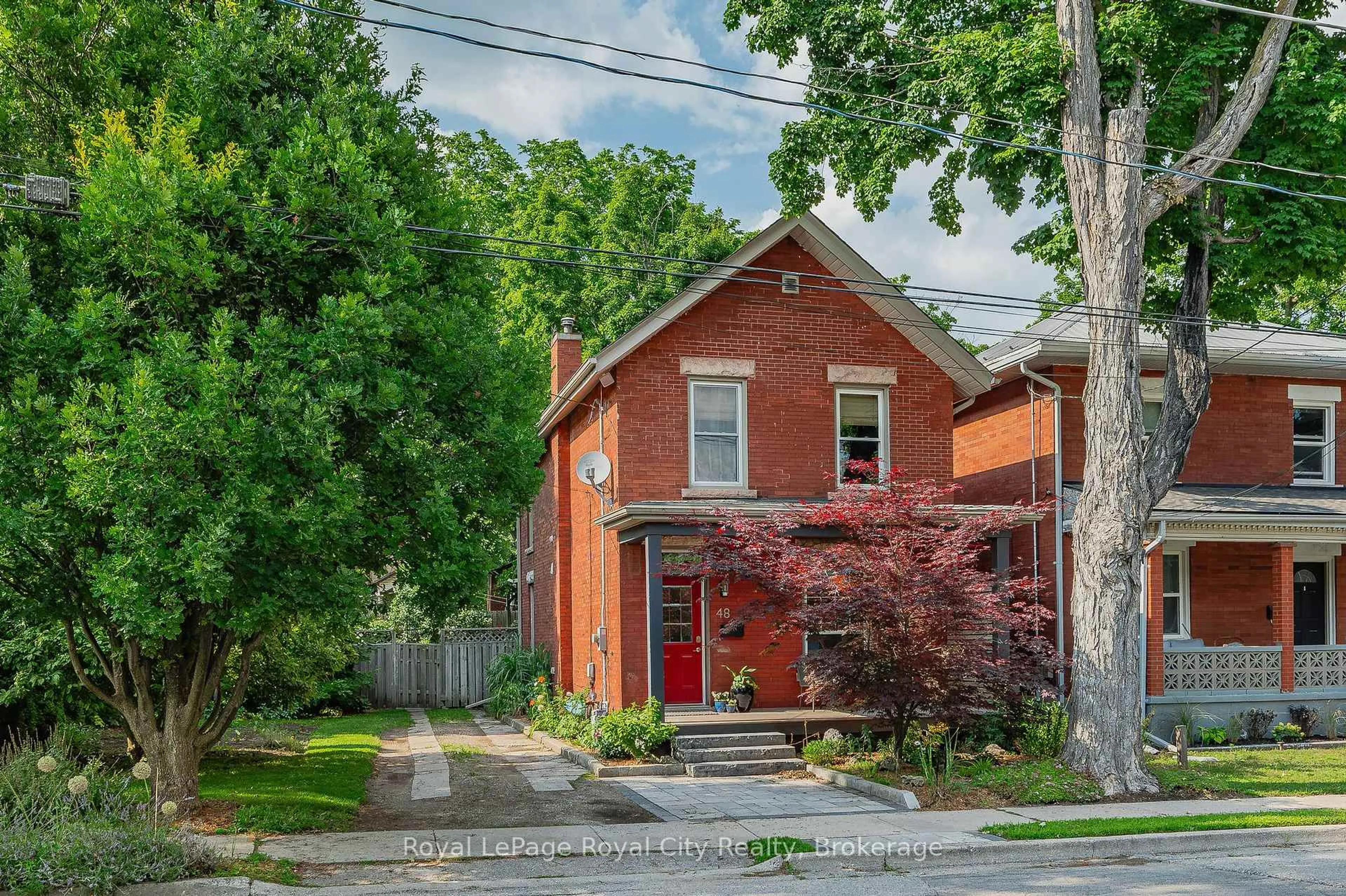 Home with brick exterior material, street for 48 Toronto St, Guelph Ontario N1E 3E2