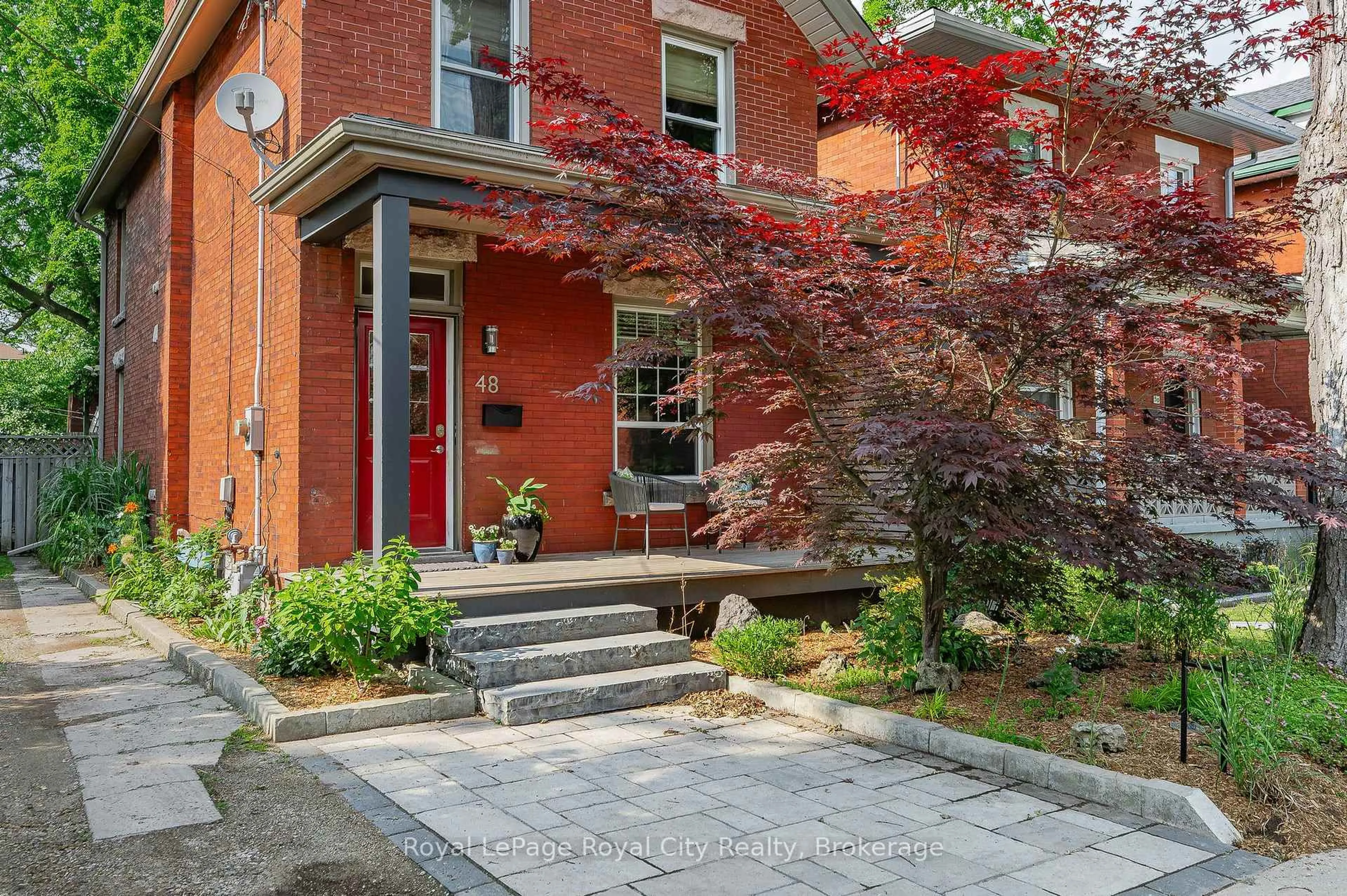 Home with brick exterior material, street for 48 Toronto St, Guelph Ontario N1E 3E2