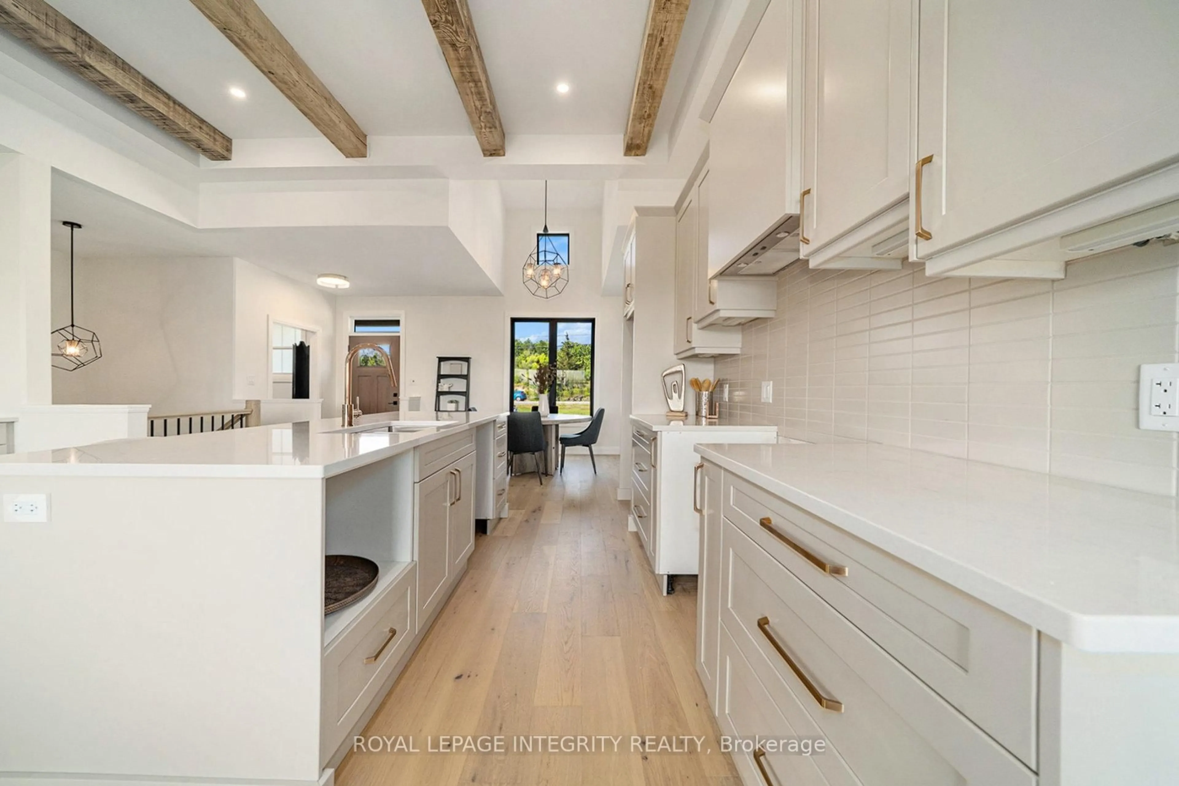 Open concept kitchen, ceramic/tile floor for 29 Whittlers Cove Lane #2, Rideau Lakes Ontario K0G 1X0