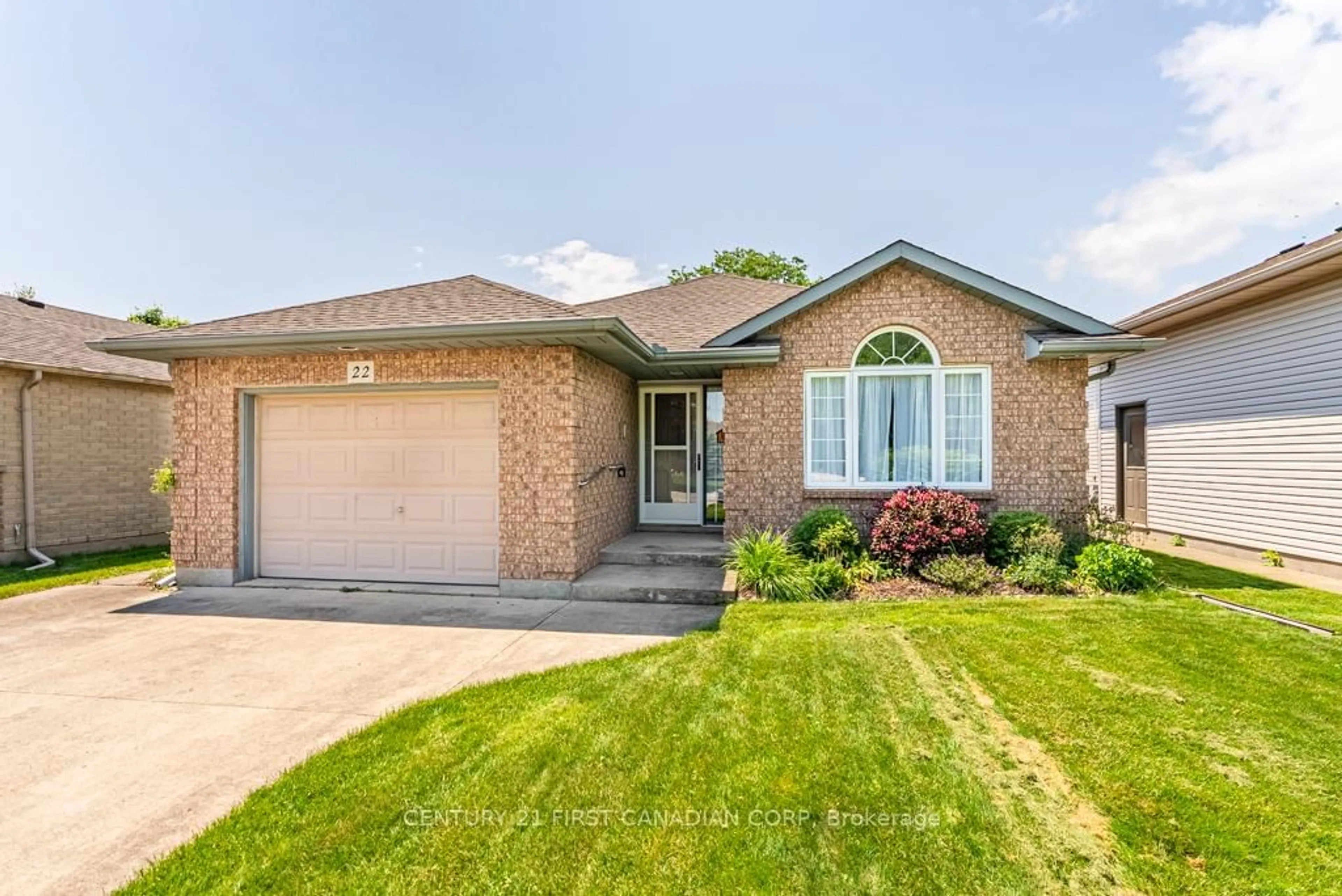 Home with brick exterior material, street for 22 Tanner Dr, Pelham Ontario L0S 1E4