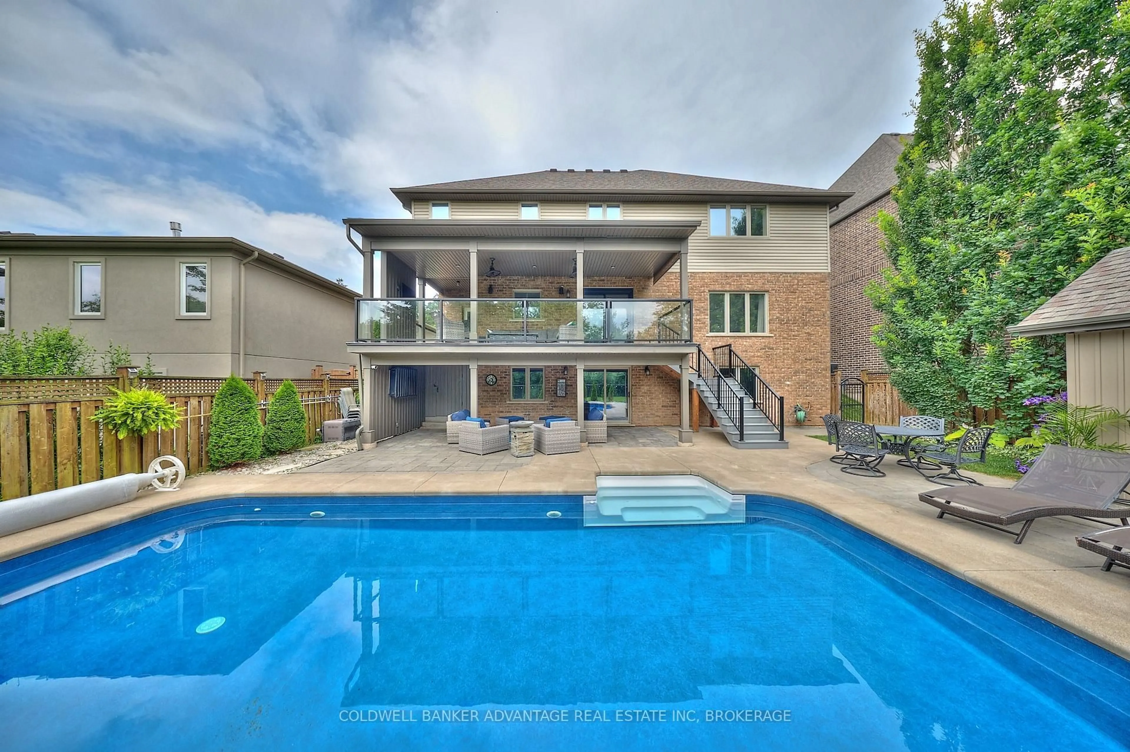 Pool for 7 RHODES Crt, Pelham Ontario L0S 1E4