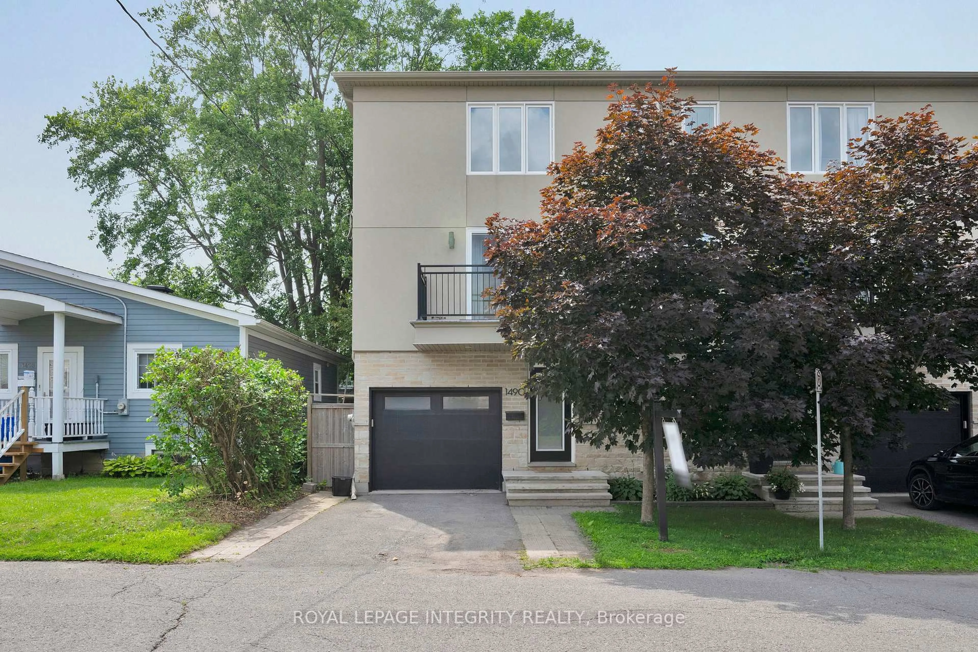 Unknown for 1490 Brule Ave, Ottawa Ontario K1H 8G7