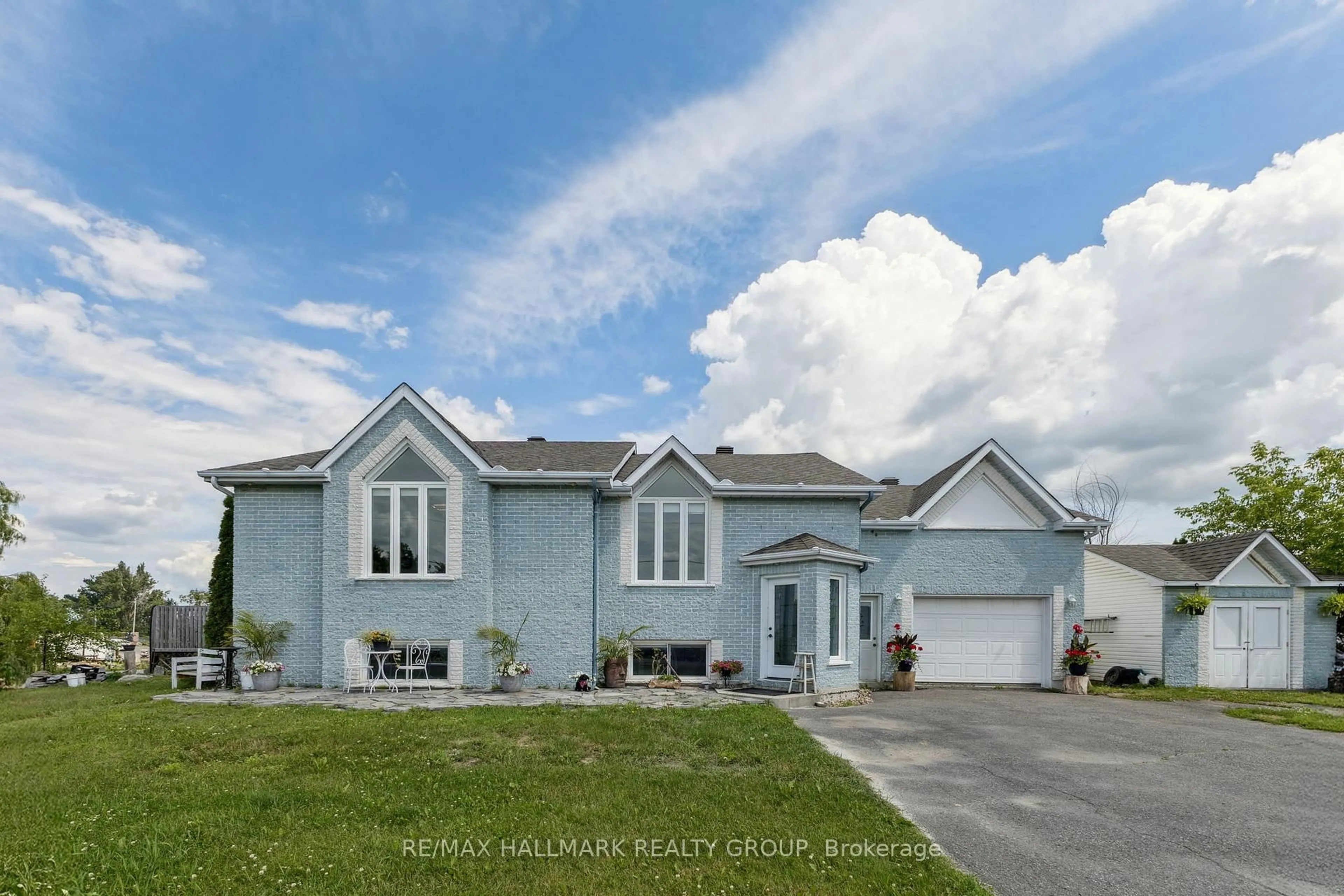 Home with vinyl exterior material, street for 585 Blue Corner Rd, Champlain Ontario K0B 1K0