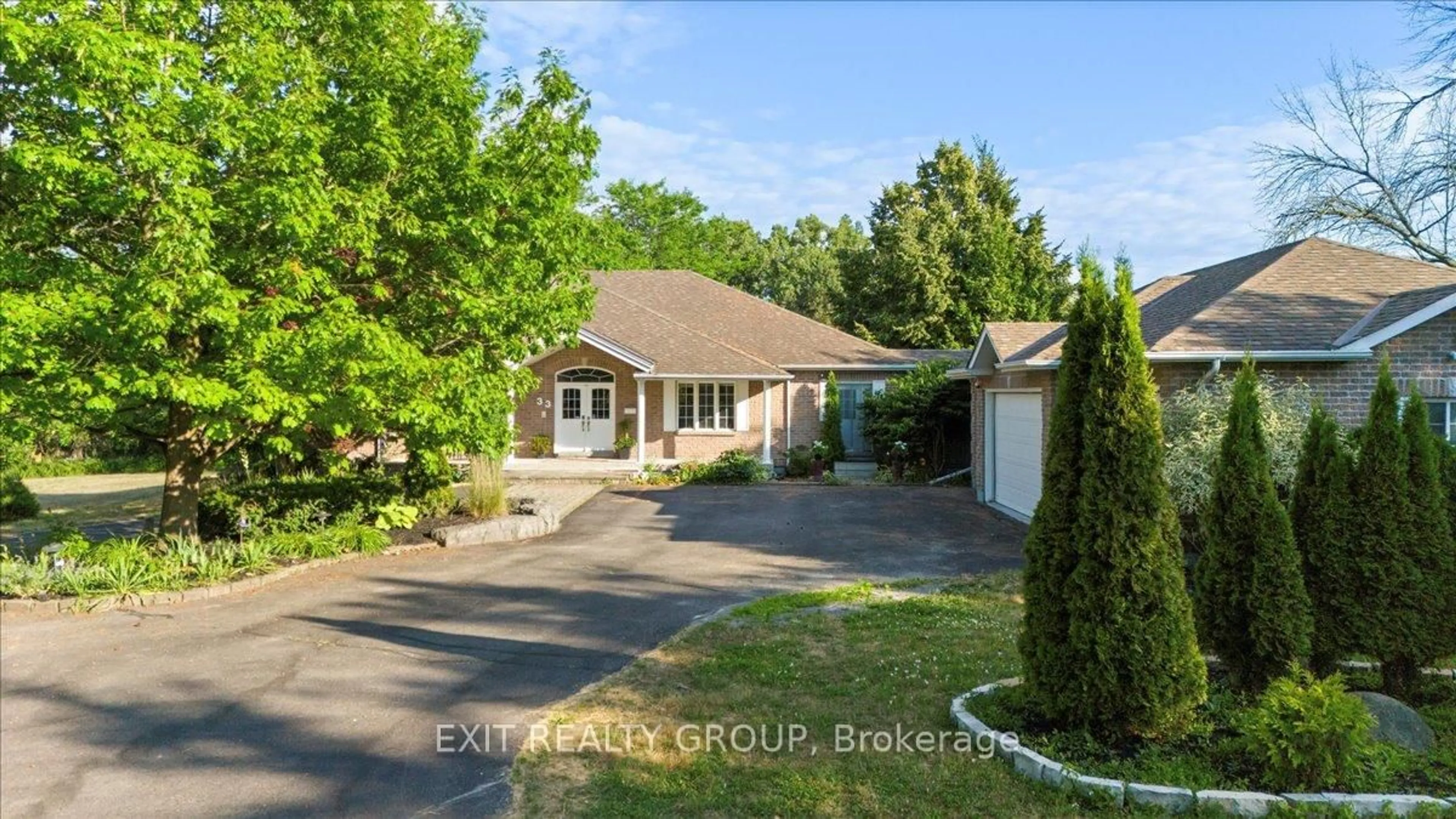 A pic from outside/outdoor area/front of a property/back of a property/a pic from drone, street for 33 Carrying Place Rd, Quinte West Ontario K8V 3E6