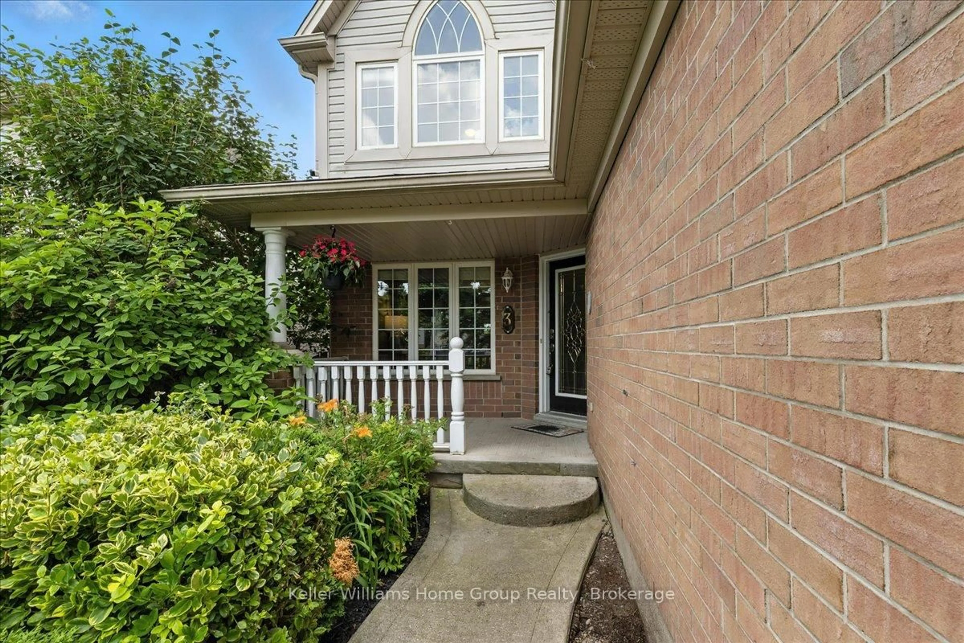 Unknown for 3 Adler Dr, Cambridge Ontario N3C 4J9