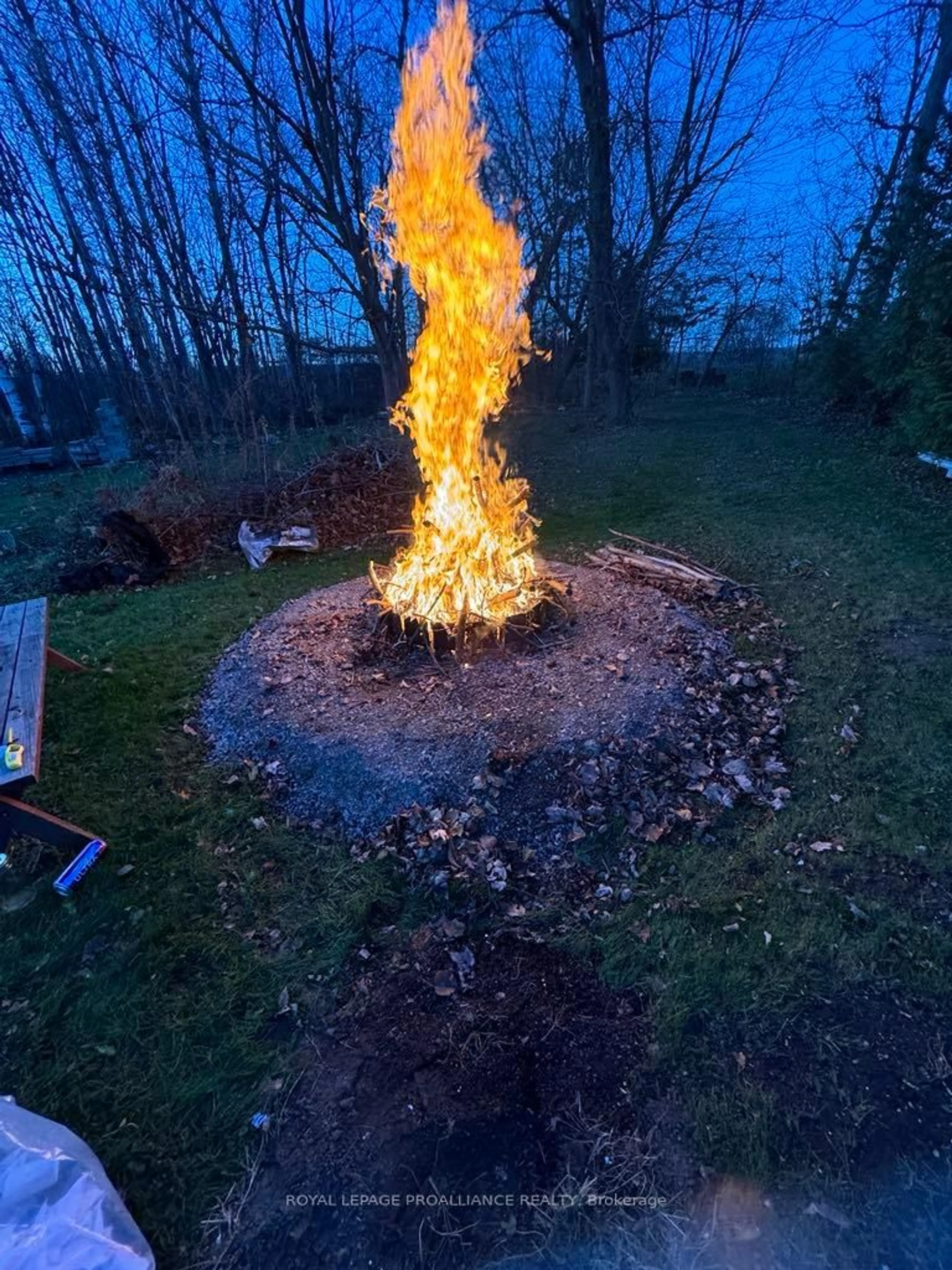Blurry image for 22 Butler St, Brighton Ontario K0K 1H0