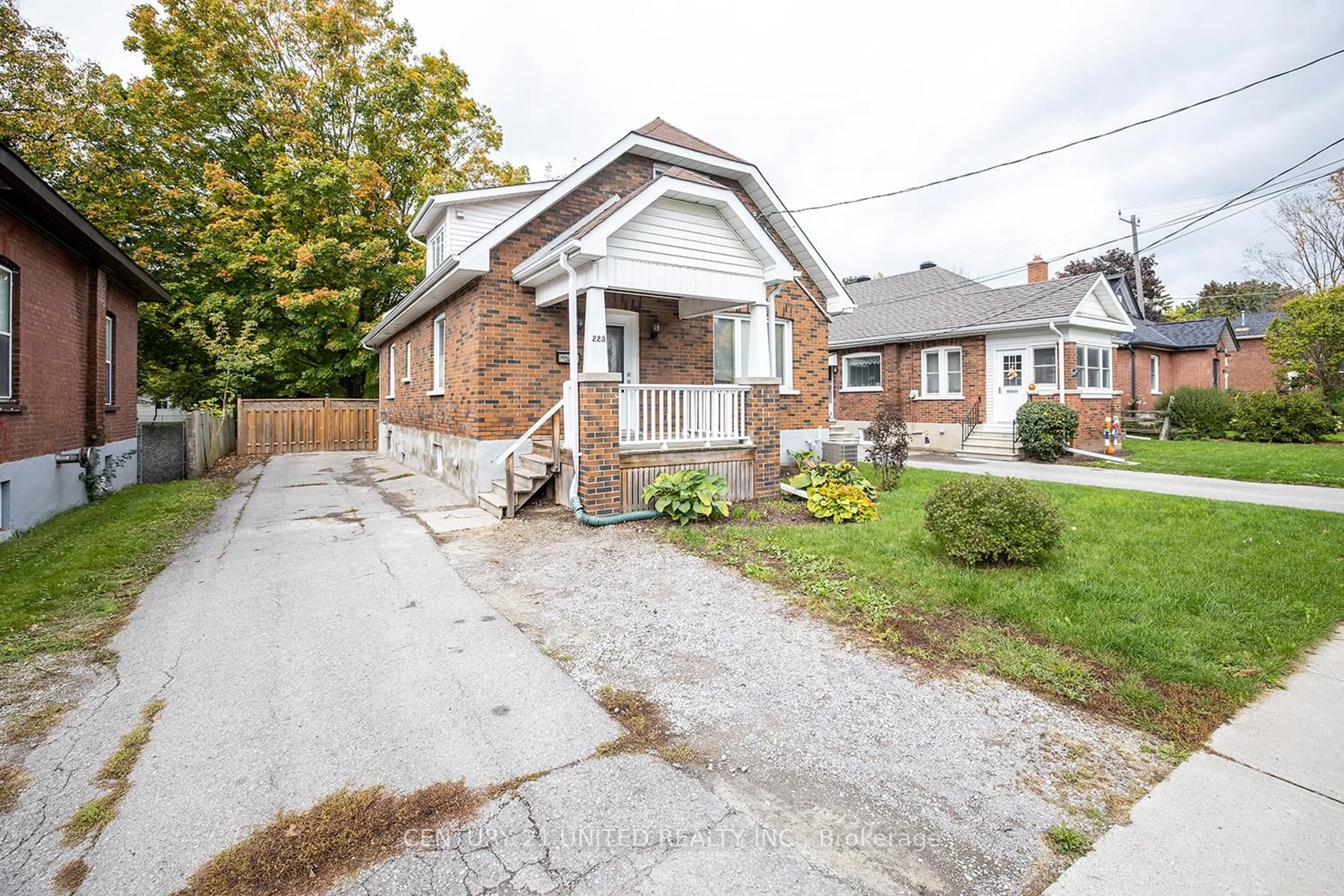 Home with brick exterior material, street for 225 Mark St, Peterborough East Ontario K9H 1V1