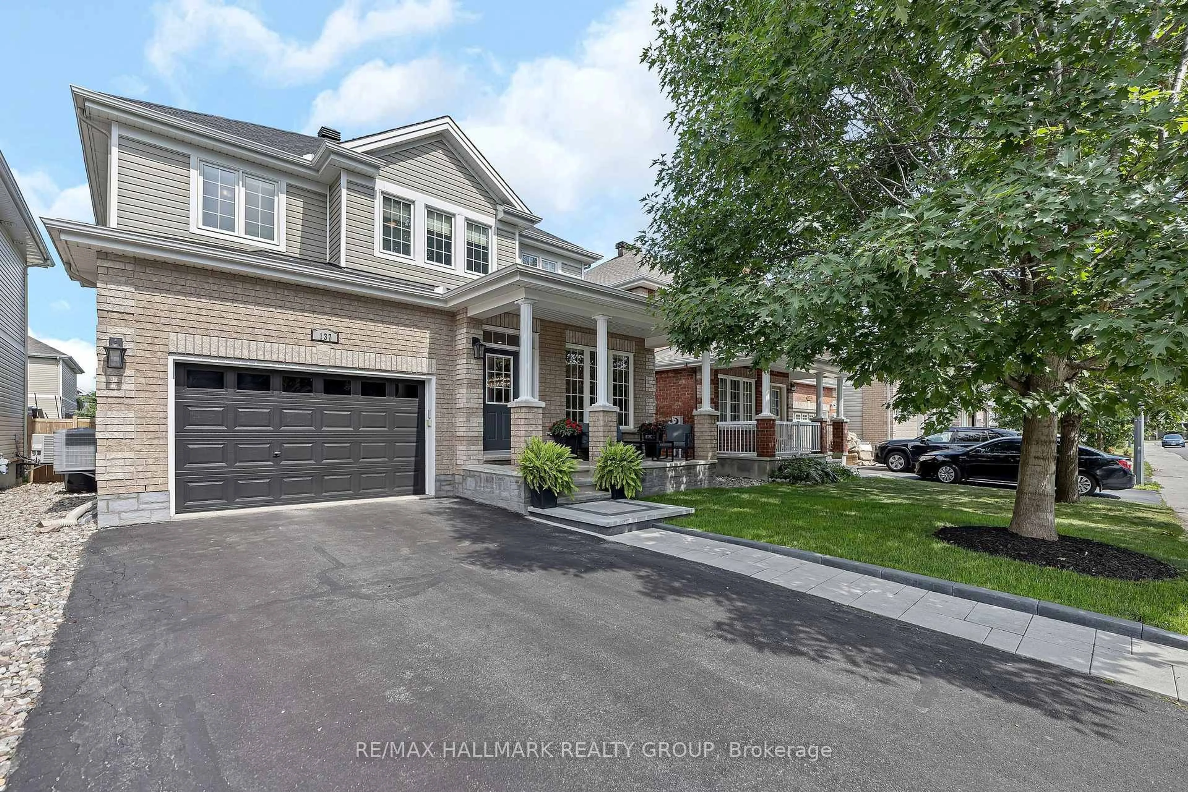 Home with brick exterior material, street for 137 Stedman St, Ottawa Ontario K1T 0B4