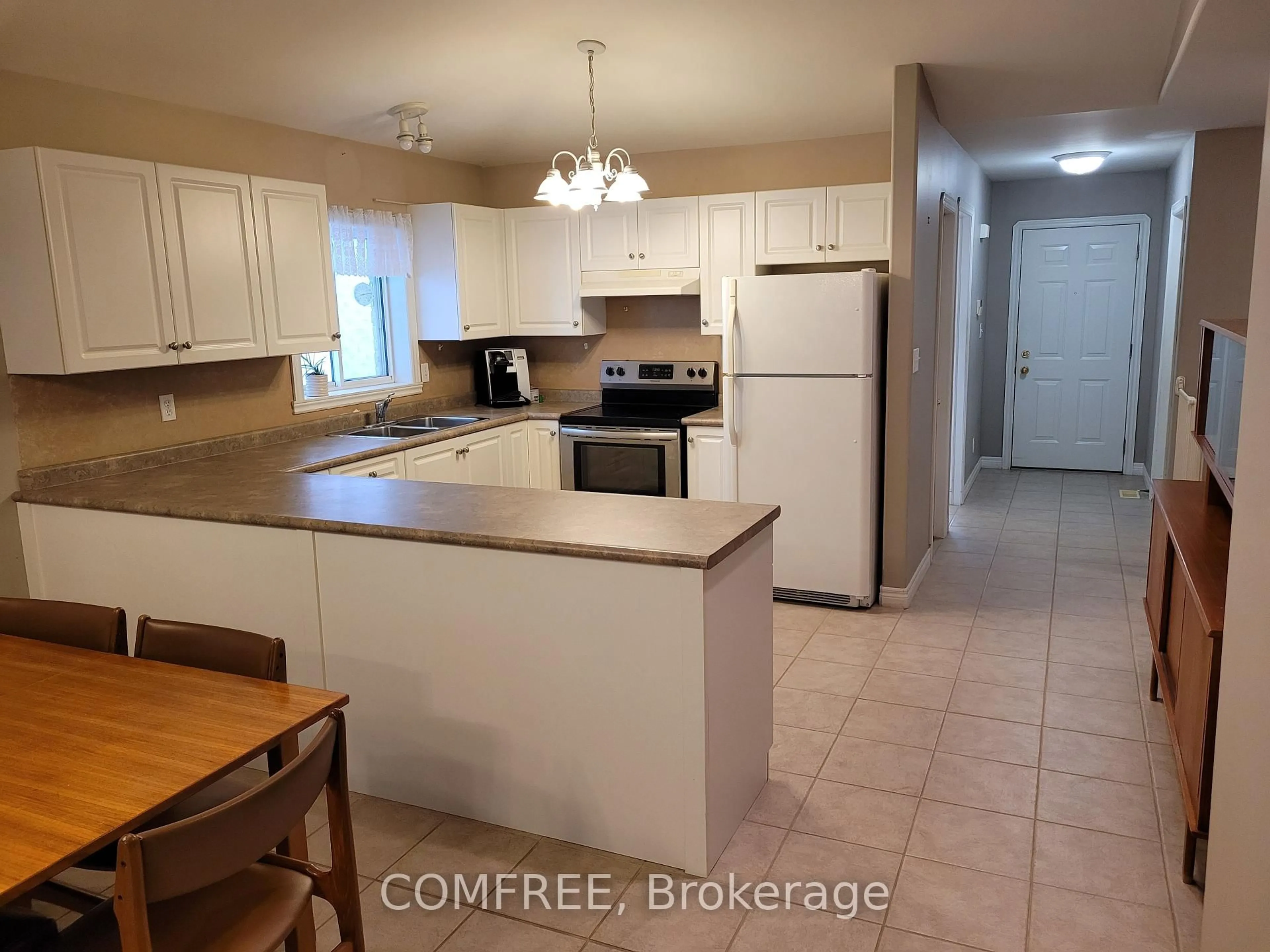 Unknown for 1720 Kirkland Ave, Windsor Ontario N8P 1L9