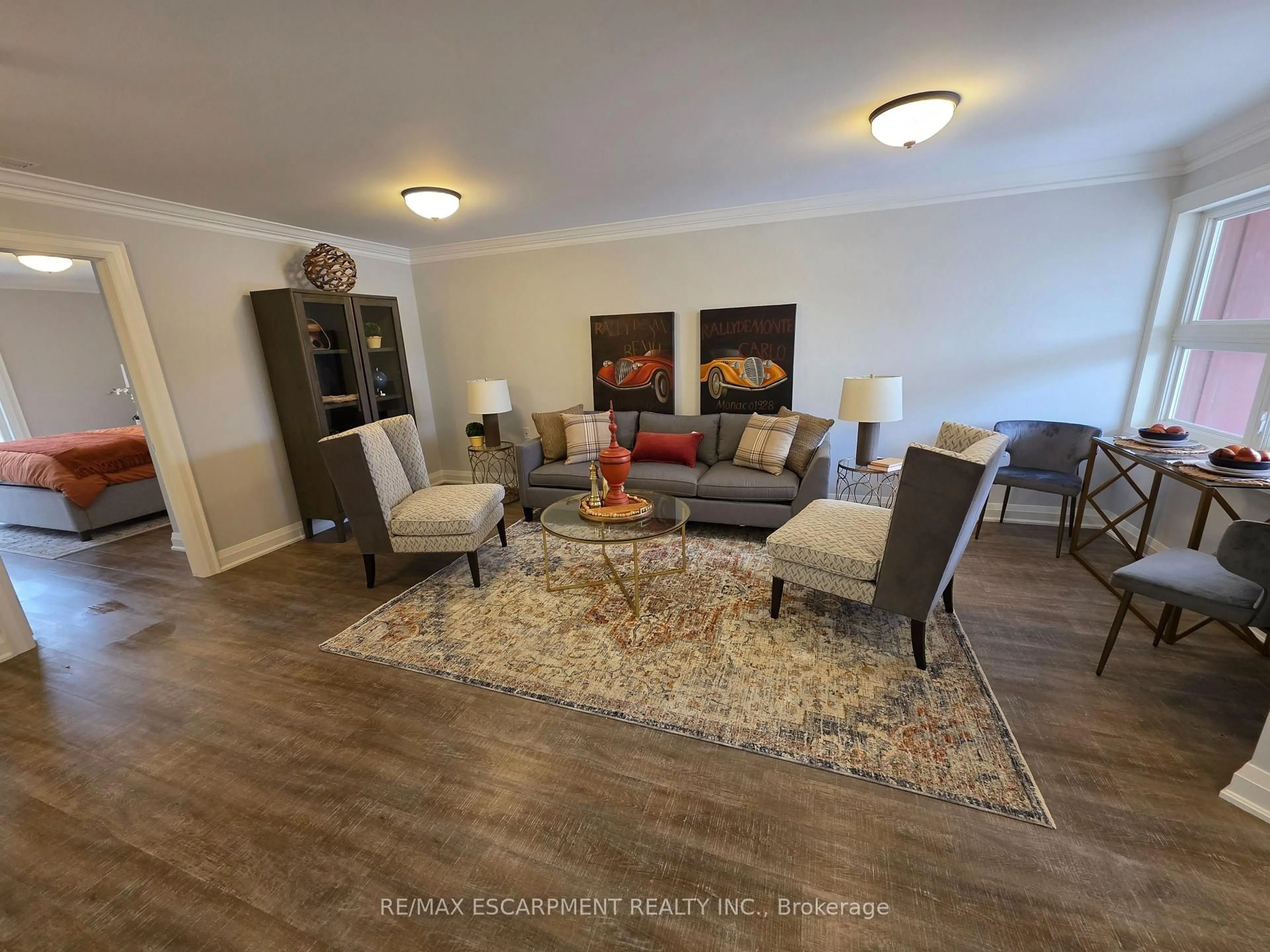 Living room with furniture, unknown for 40 Szollosy Circ, Hamilton Ontario L9B 1T8