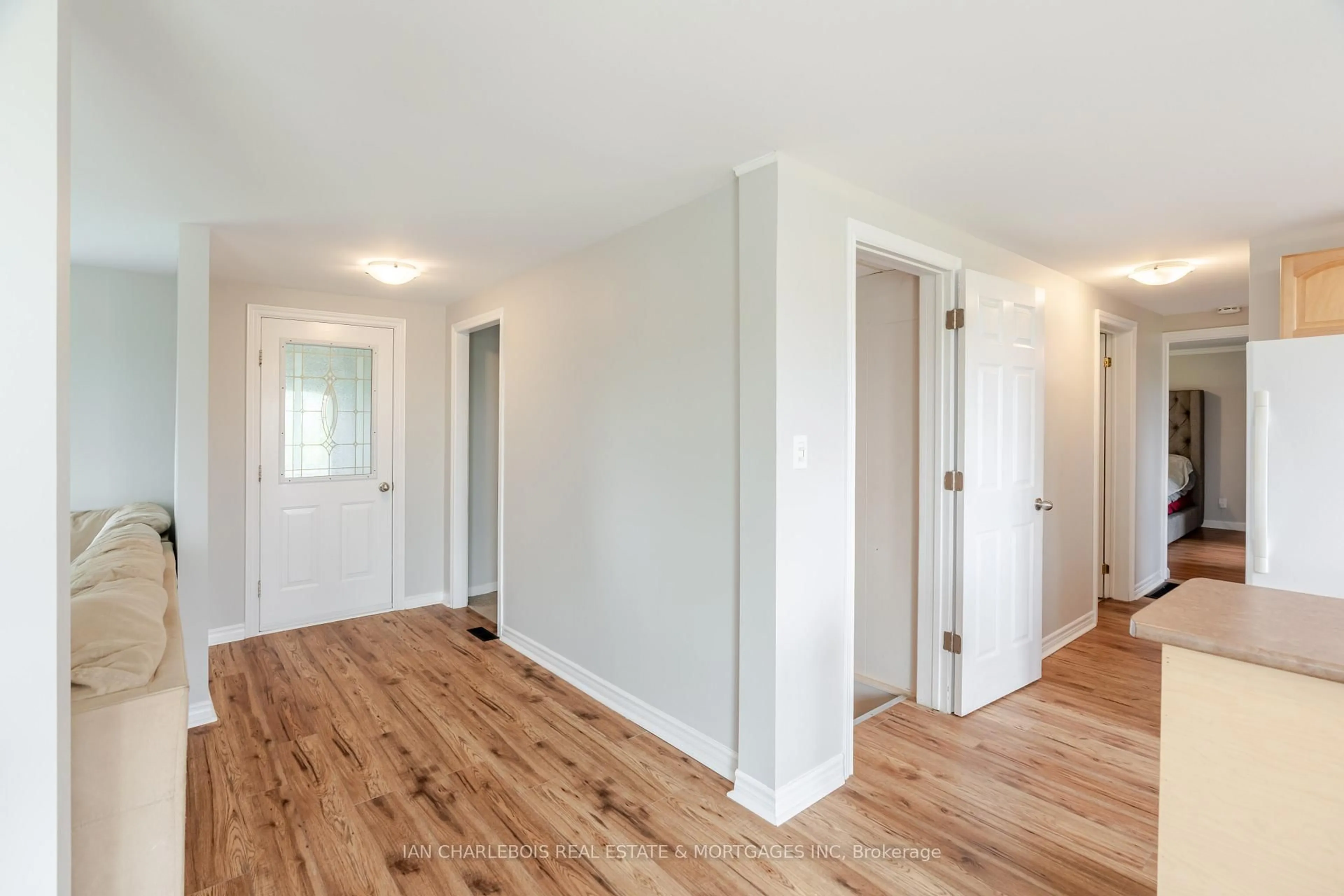 Unknown for 5616 Akins Rd, Ottawa Ontario K2S 1B8