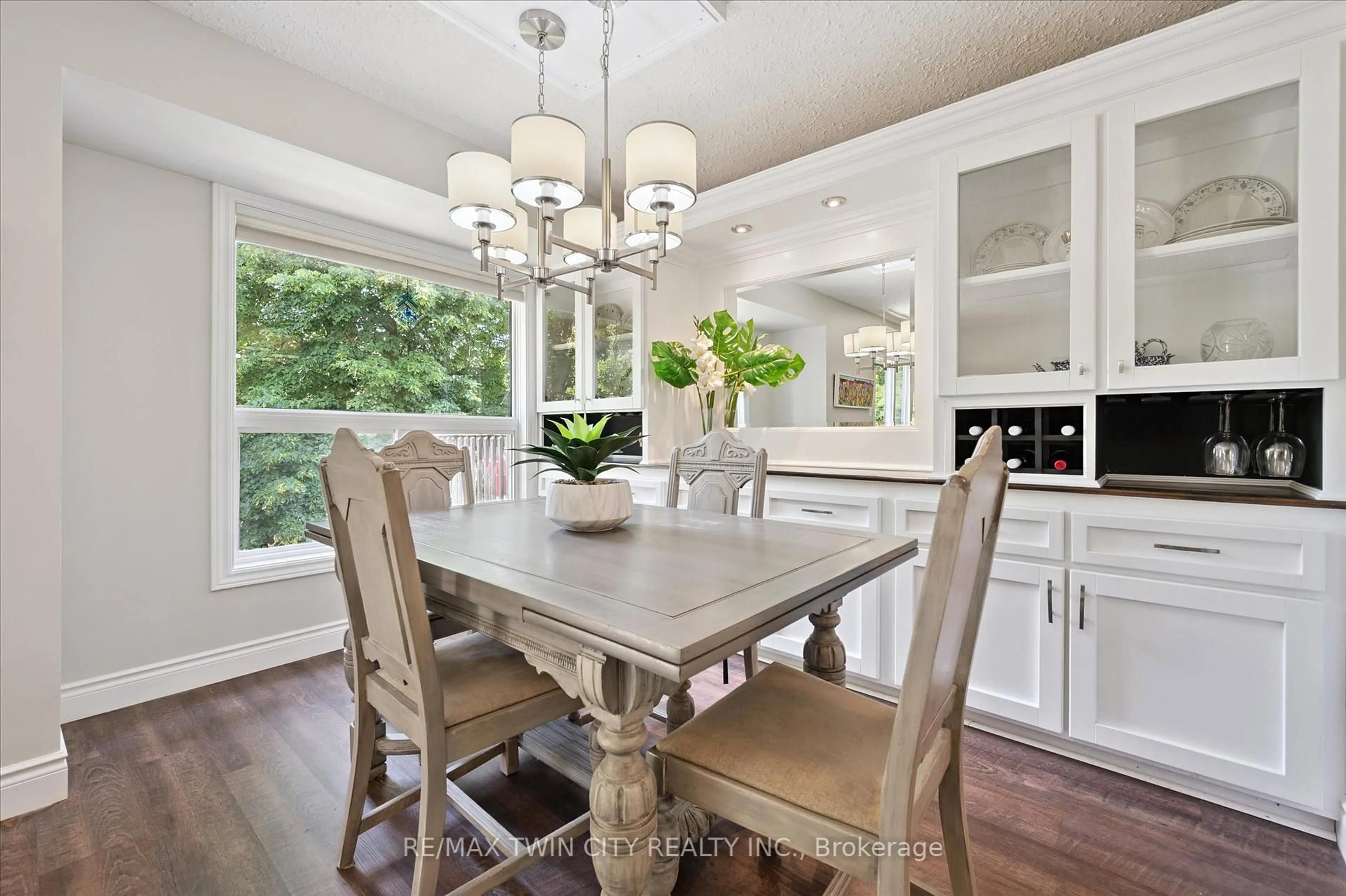 Unknown for 54 Green Valley Dr #24, Kitchener Ontario N2P 1Z9