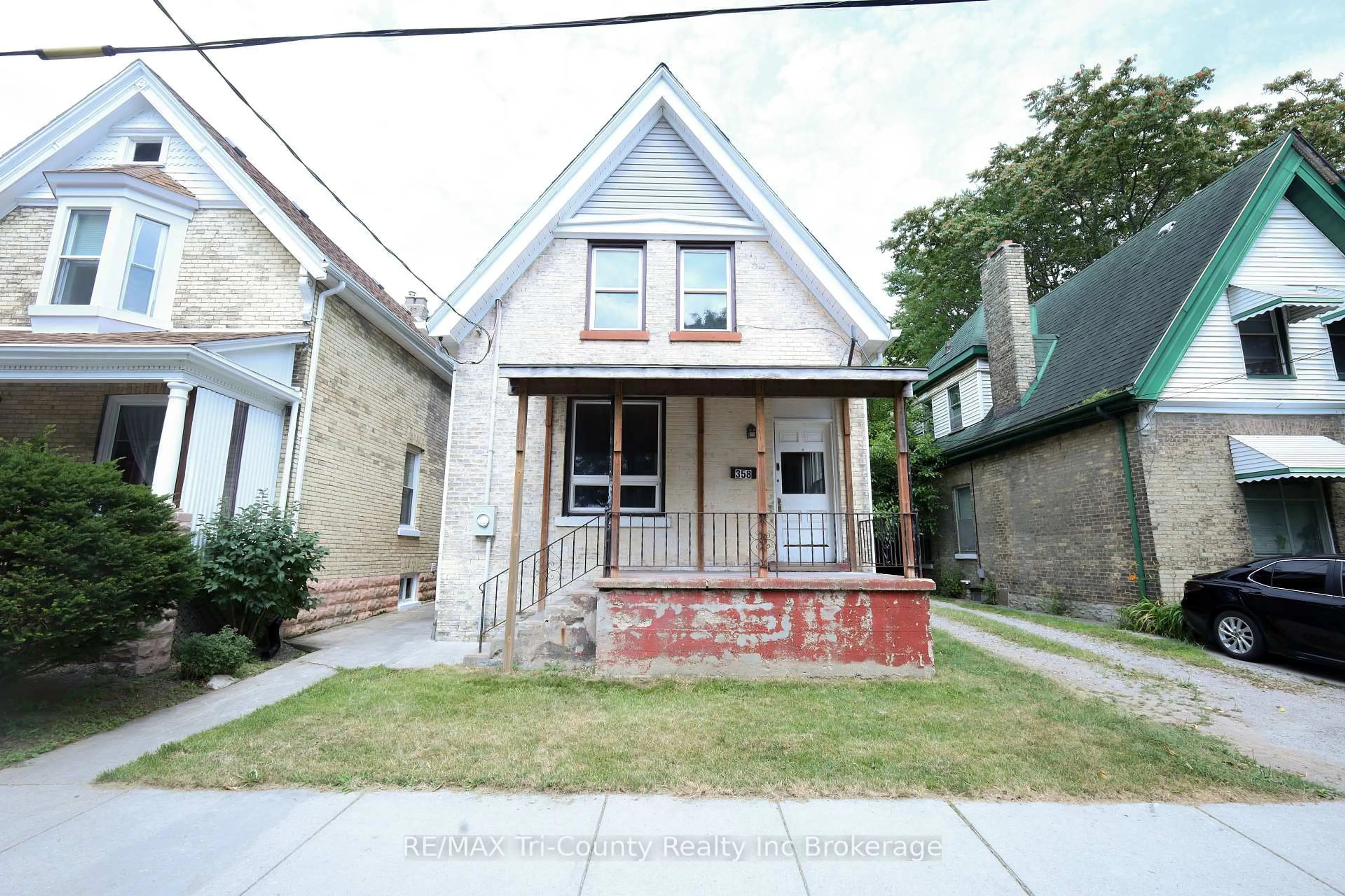 Home with brick exterior material, street for 358 Glebe St, London East Ontario N5W 3T1