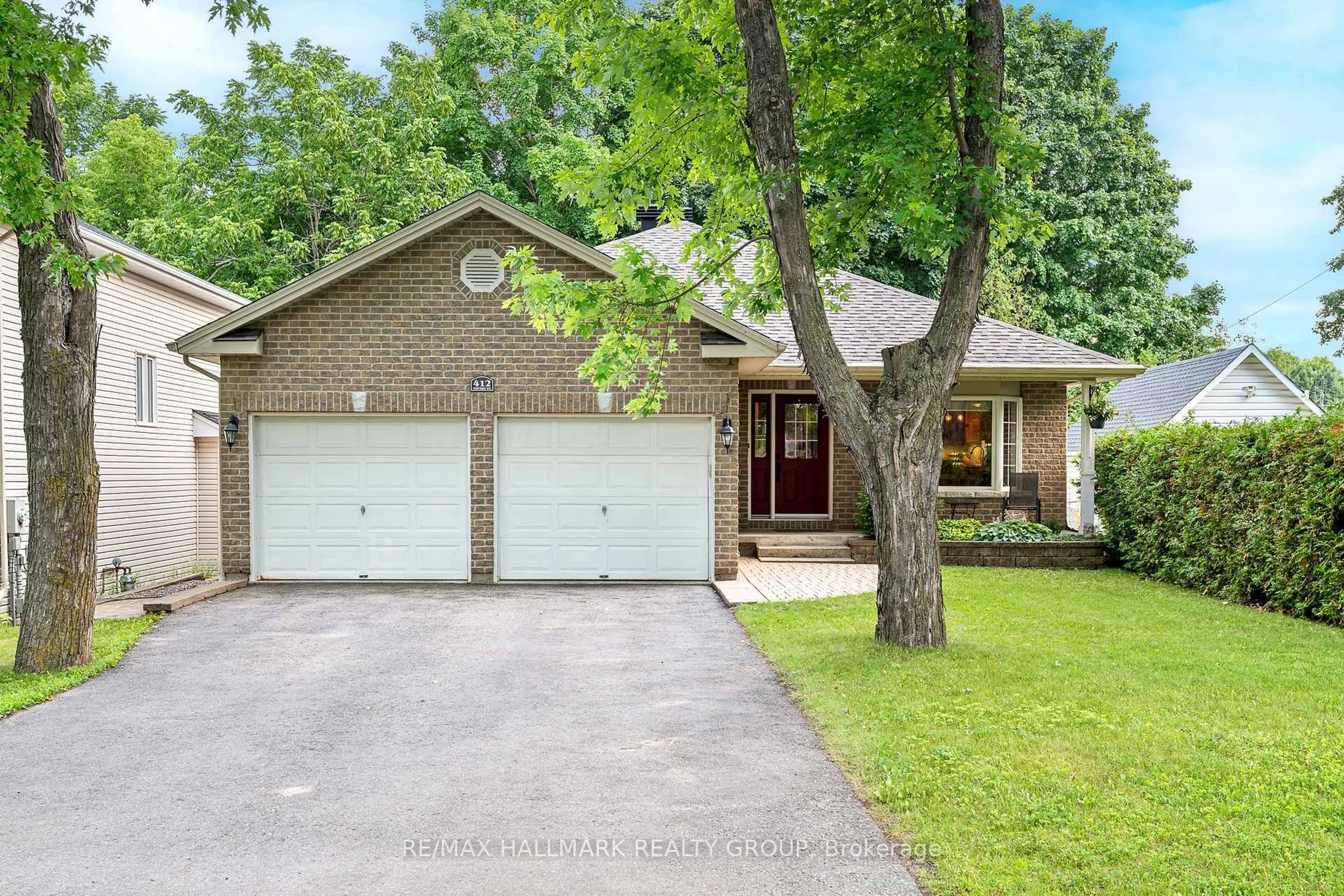 Home with brick exterior material, street for 412 Oxford St, North Grenville Ontario K0G 1J0