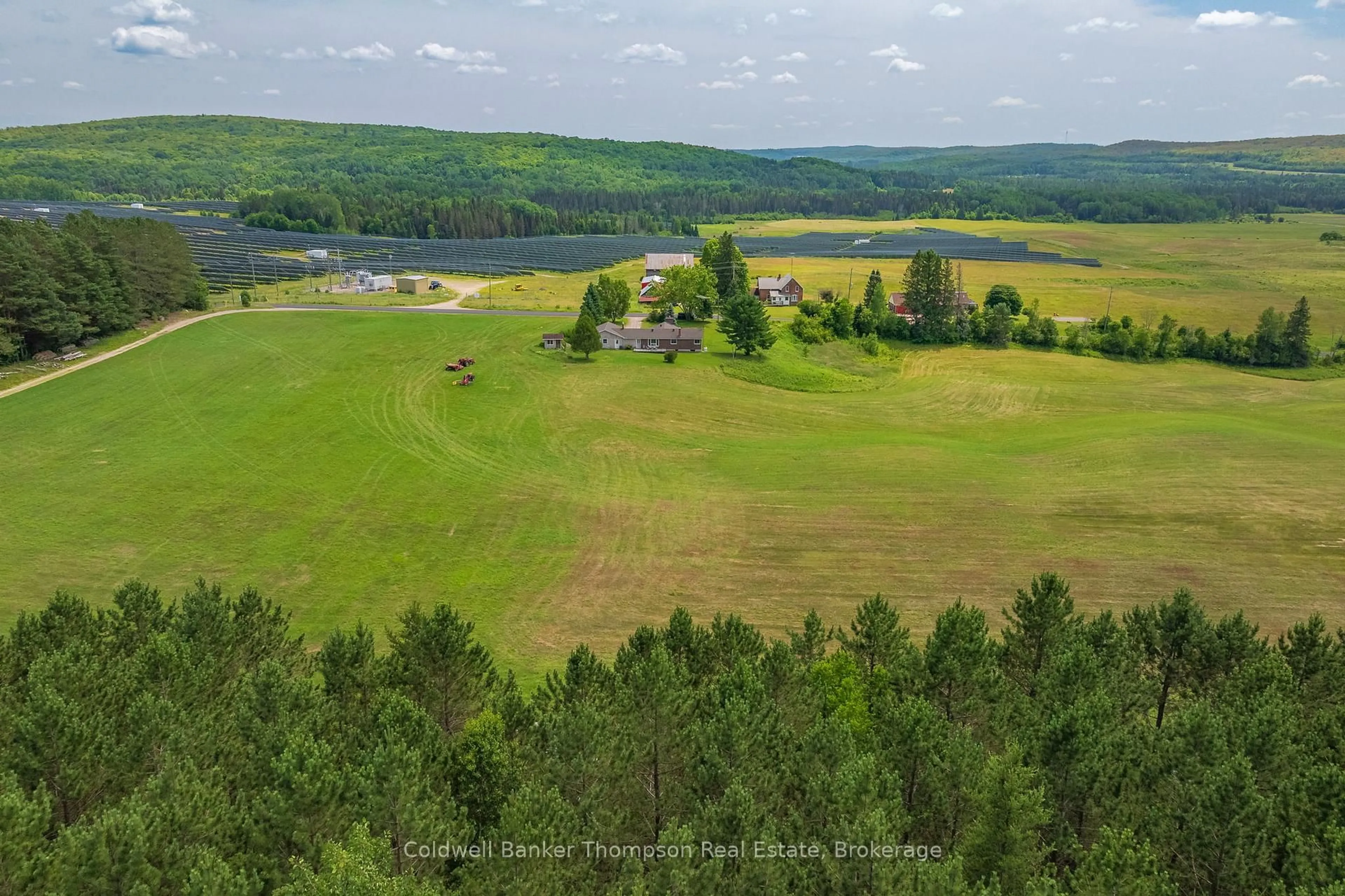 A pic from outside/outdoor area/front of a property/back of a property/a pic from drone, forest/trees view for 832 Chetwynd Rd, Armour Ontario P0A 1C0
