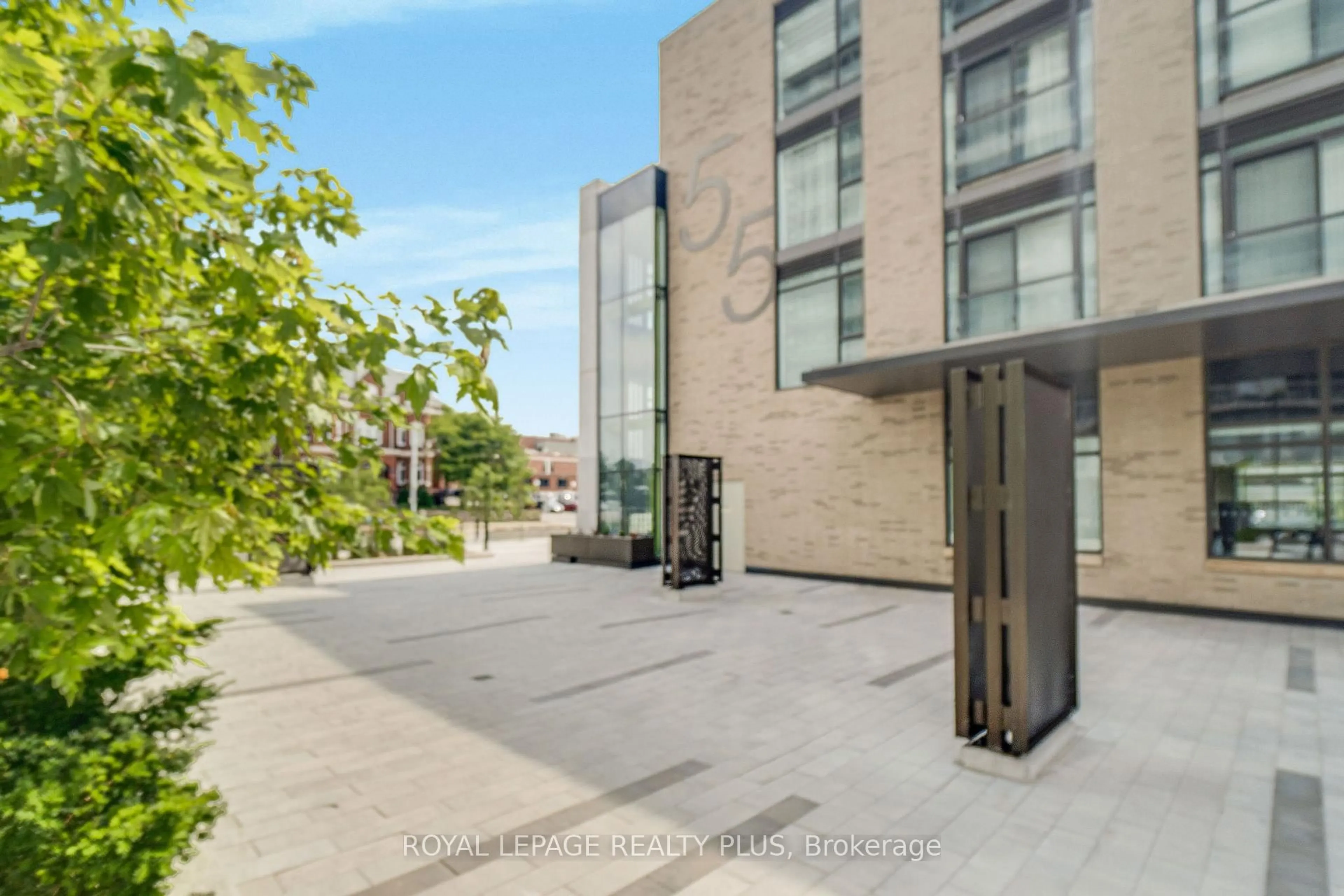Unknown for 55 Duke St #233, Kitchener Ontario N2H 0C9