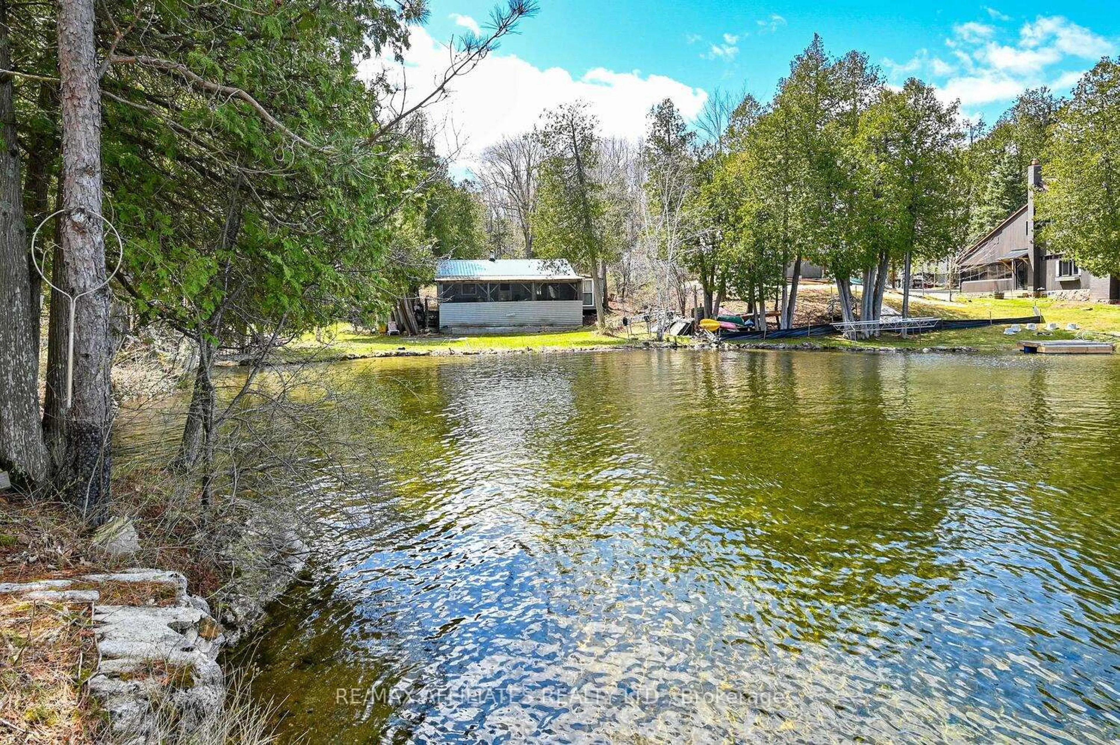 Unknown for 730 Dunc's Point Rd, Perth Ontario K7H 3C7
