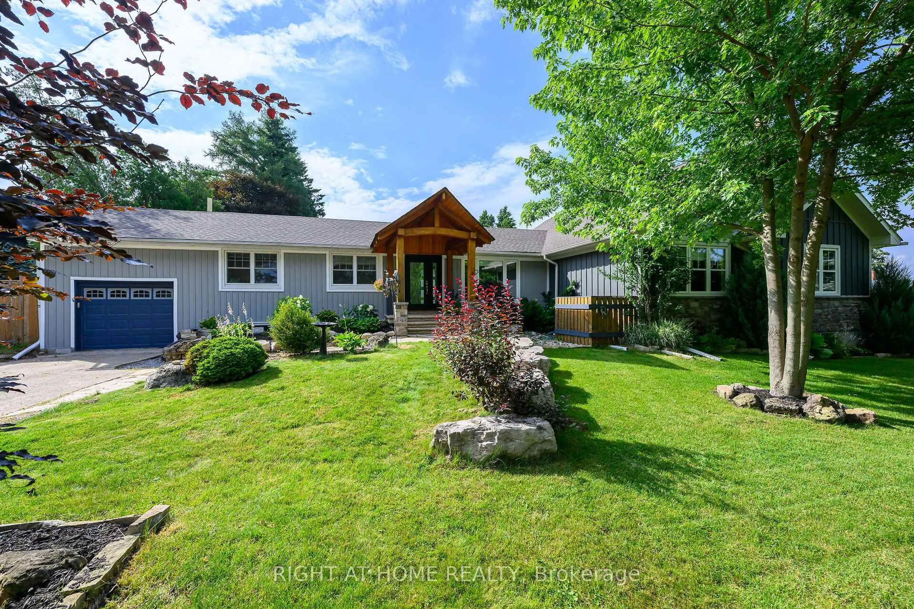A pic from outside/outdoor area/front of a property/back of a property/a pic from drone, unknown for 307 8th Concession Rd, Hamilton Ontario L7N 2Z7