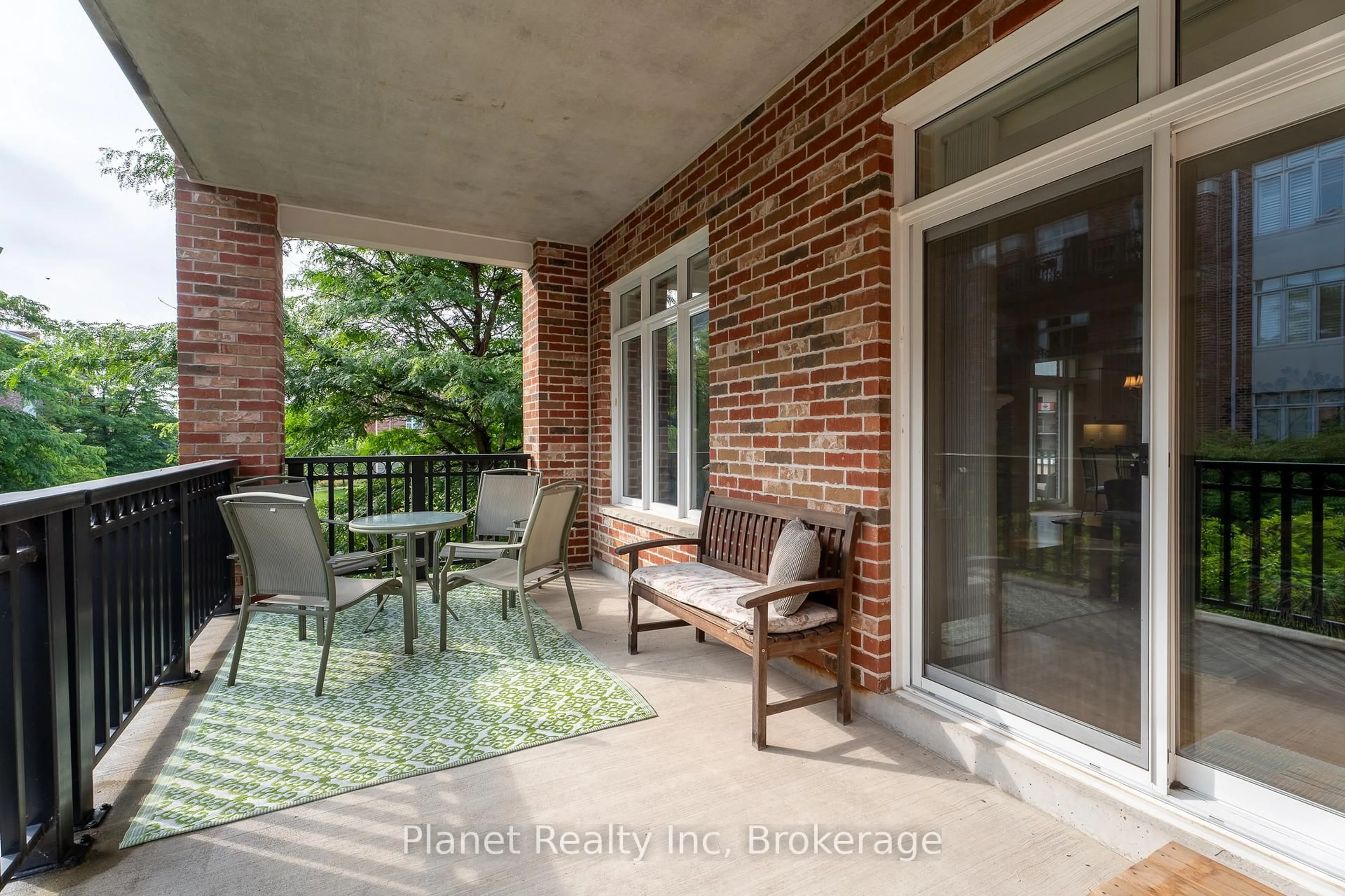 Patio, street for 65 Bayberry Dr #208, Guelph Ontario N1G 5K8