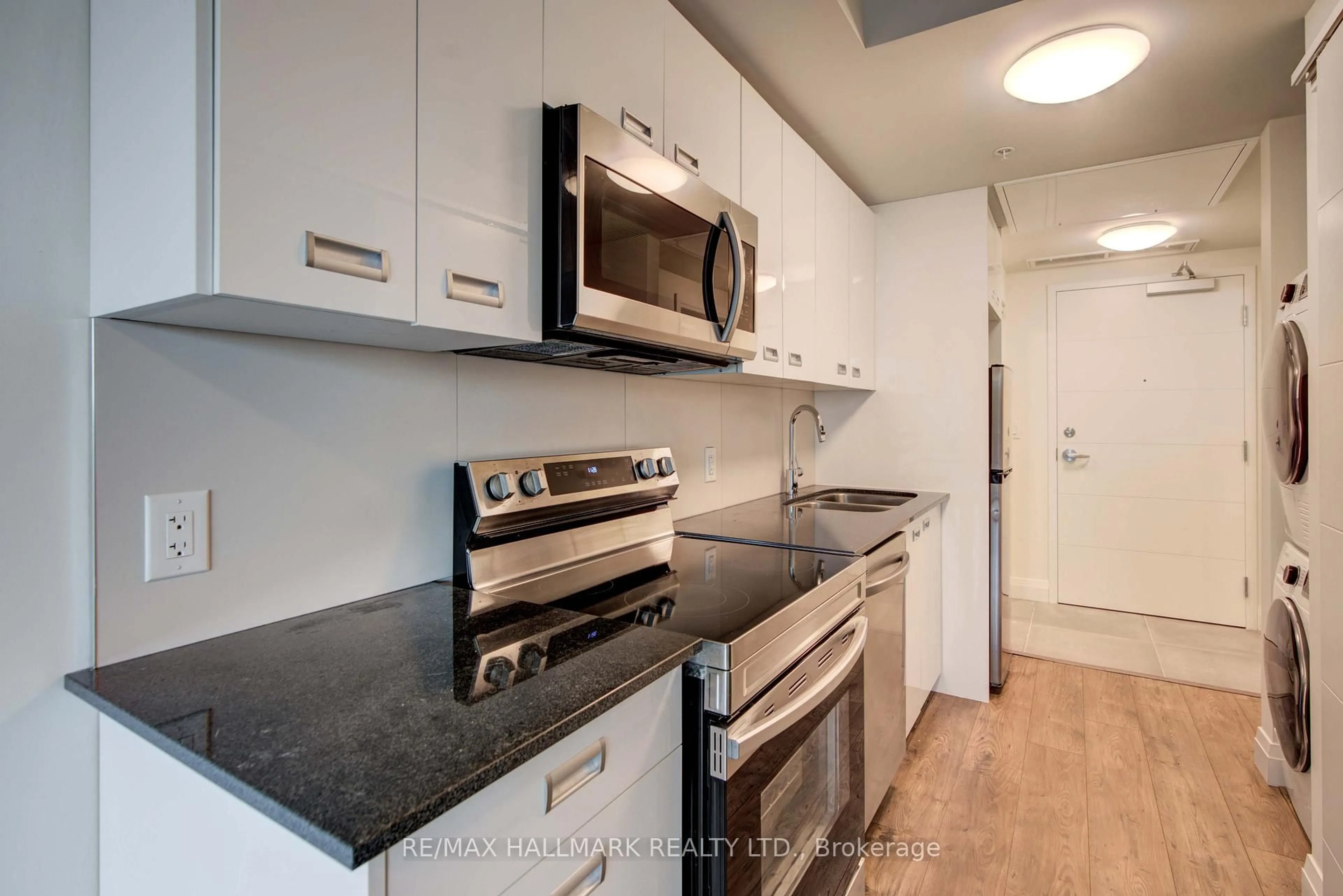 Standard kitchen, unknown for 652 Princess St #406, Kingston Ontario K7L 1E5