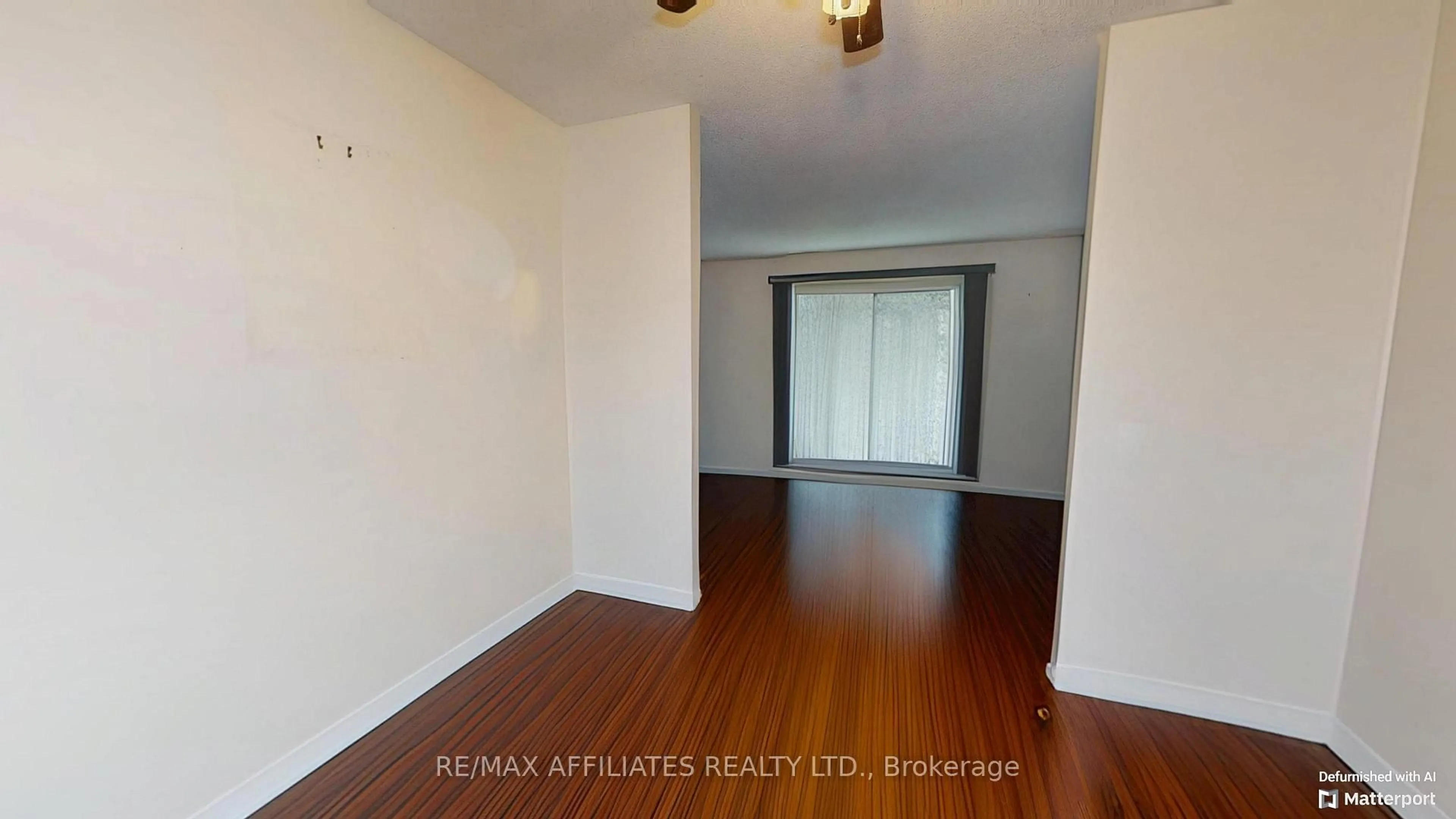 A pic of a room for 76 Compata Way #11, Gloucester Ontario K1B 4W9