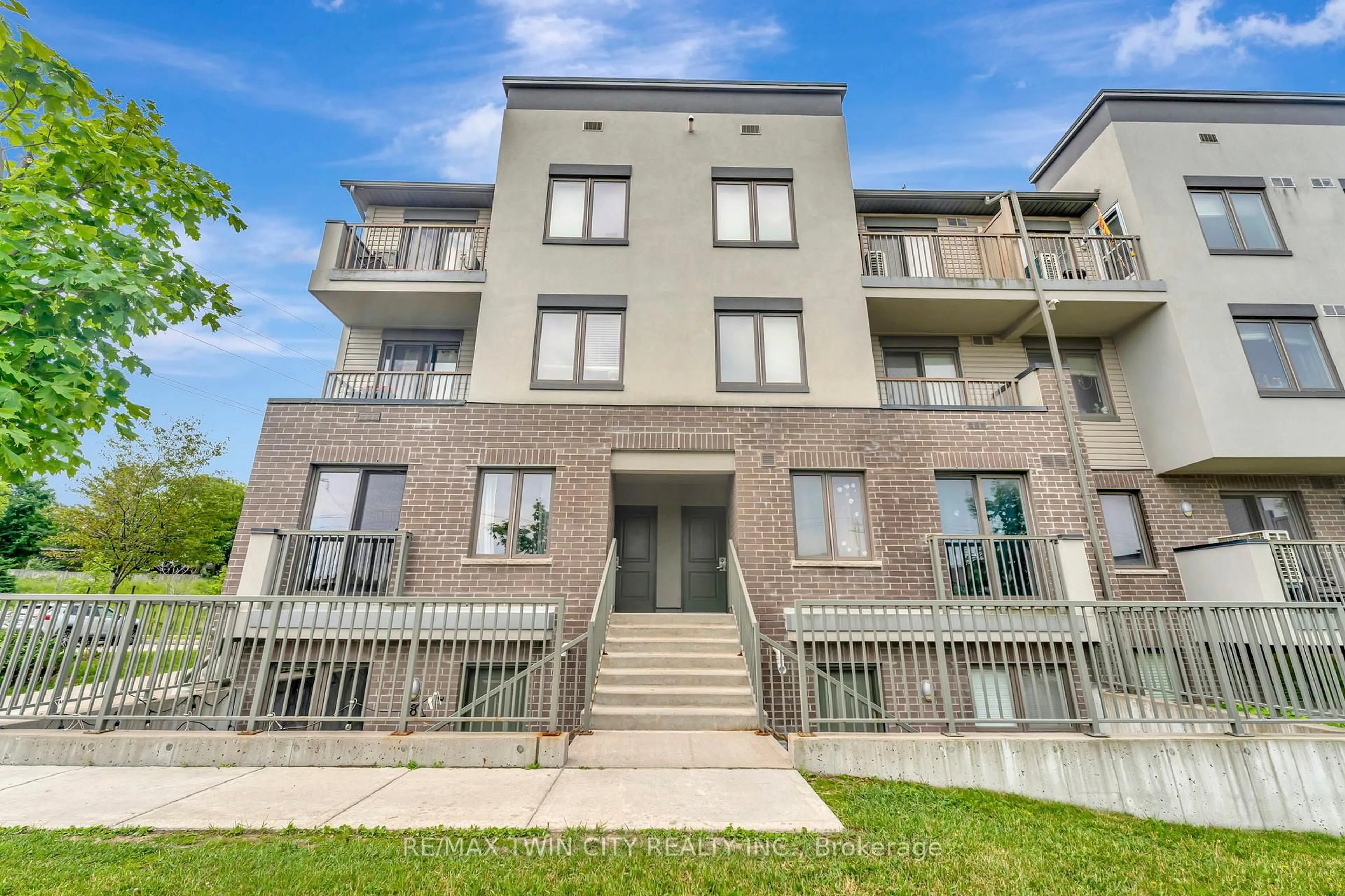 Unknown for 350 Fisher Mills Rd #38, Cambridge Ontario N3C 0G8