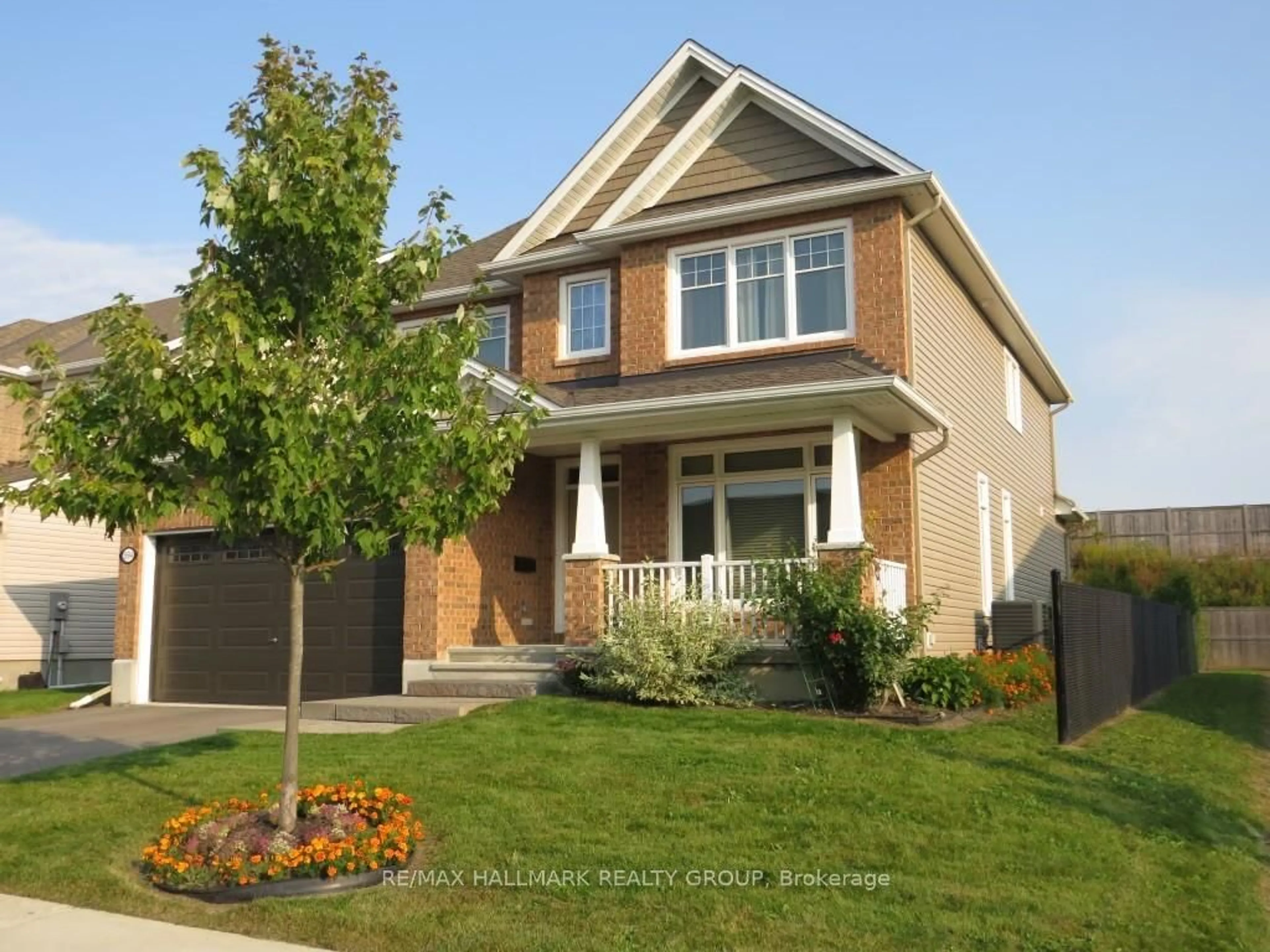 Home with brick exterior material, street for 594 Baie Des Castors St, Ottawa Ontario K4A 1E8