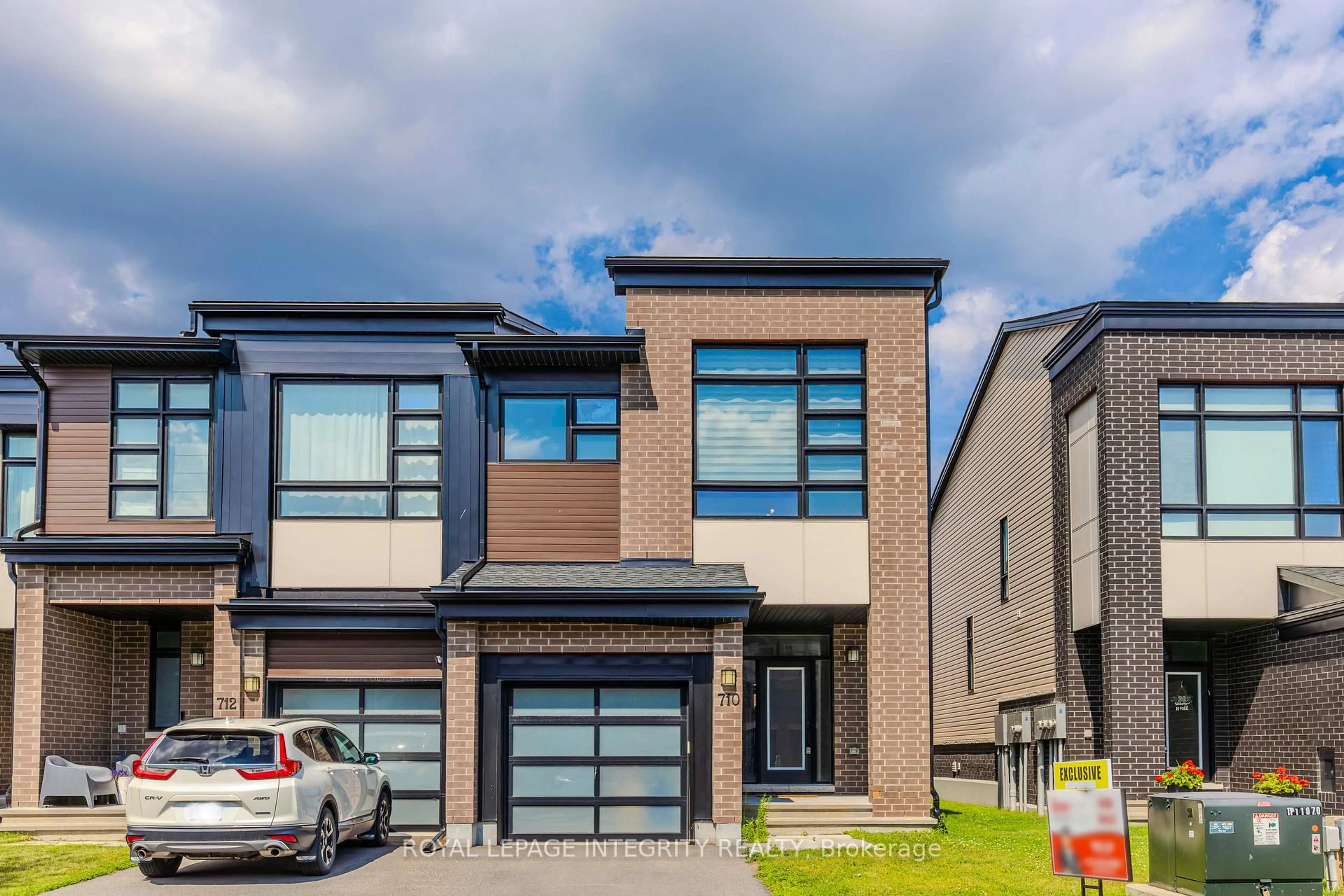 Home with brick exterior material, street for 710 TWIST Way, Ottawa Ontario K2V 0M8