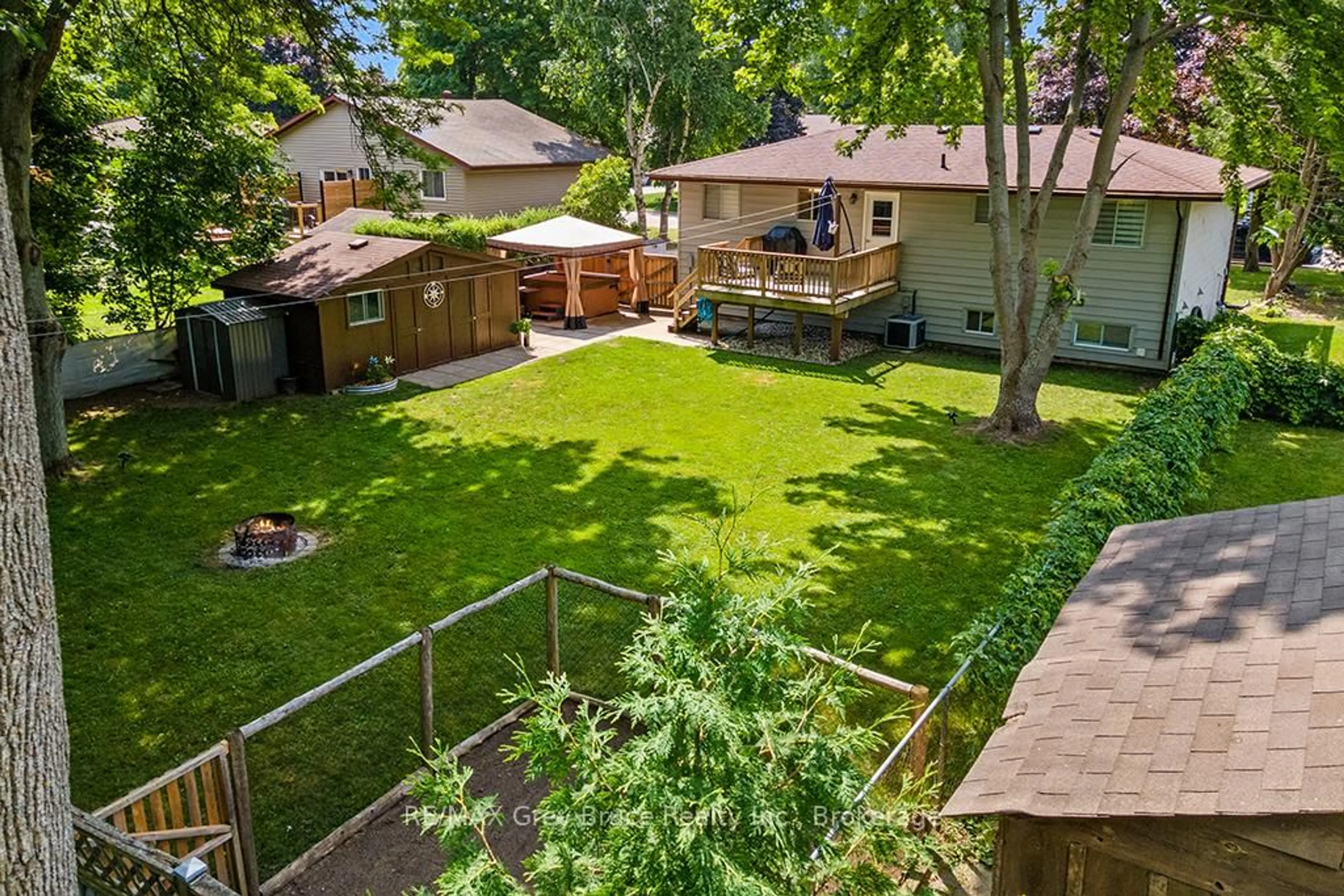 Patio, street for 580 2nd  A St, Owen Sound Ontario N4K 6H4