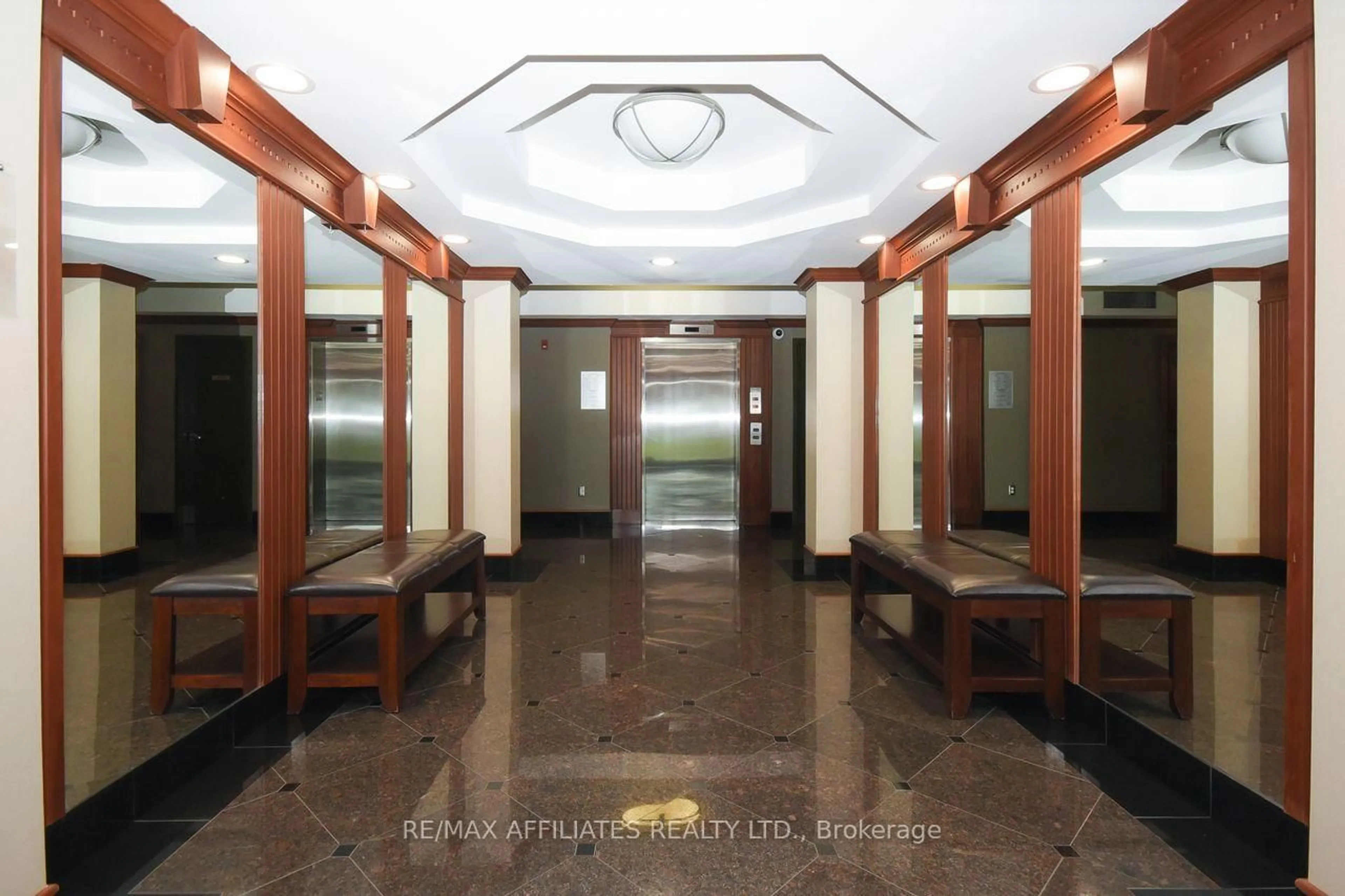 Lobby for 905 Beauparc Private #317, Ottawa Ontario K1J 0A1