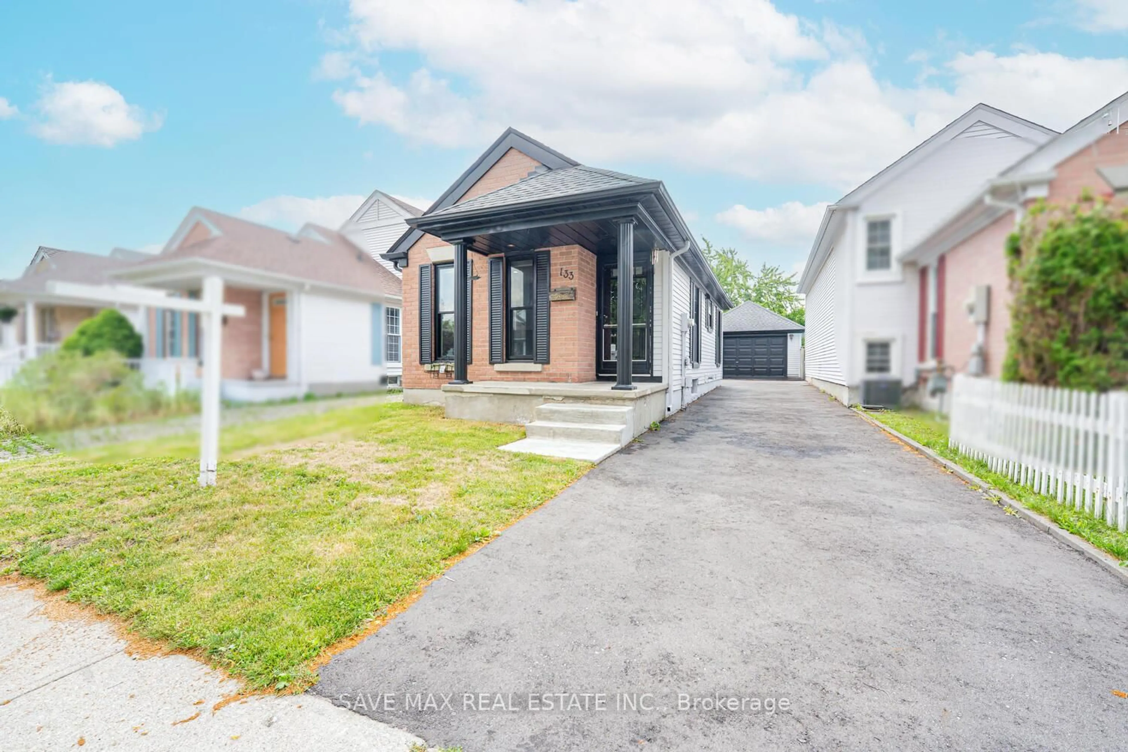Unknown for 133 Wake Robin Dr, Kitchener Ontario N2E 3L6