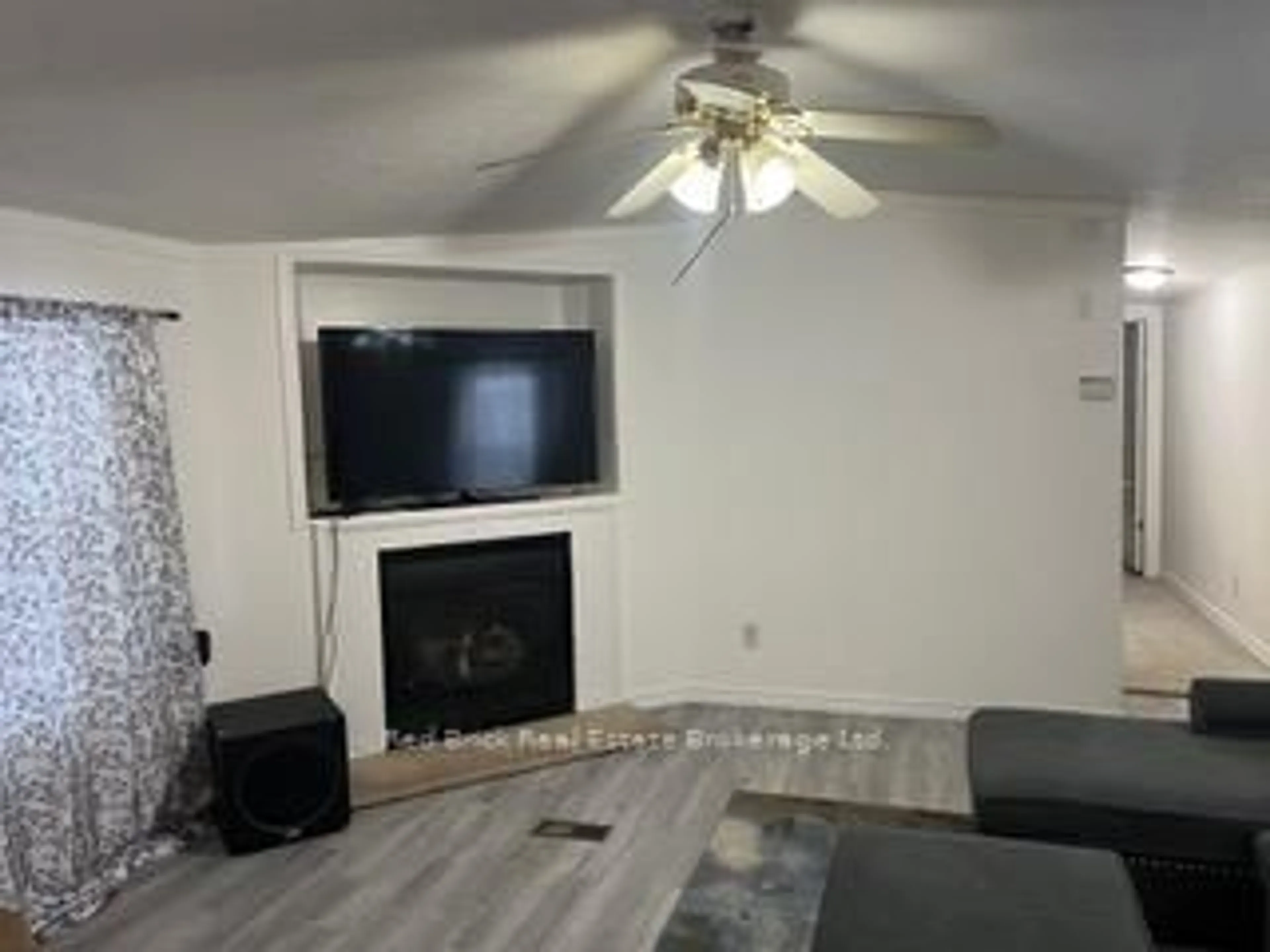 A pic of a room for 6 Lane St, Centre Wellington Ontario N1M 2W5