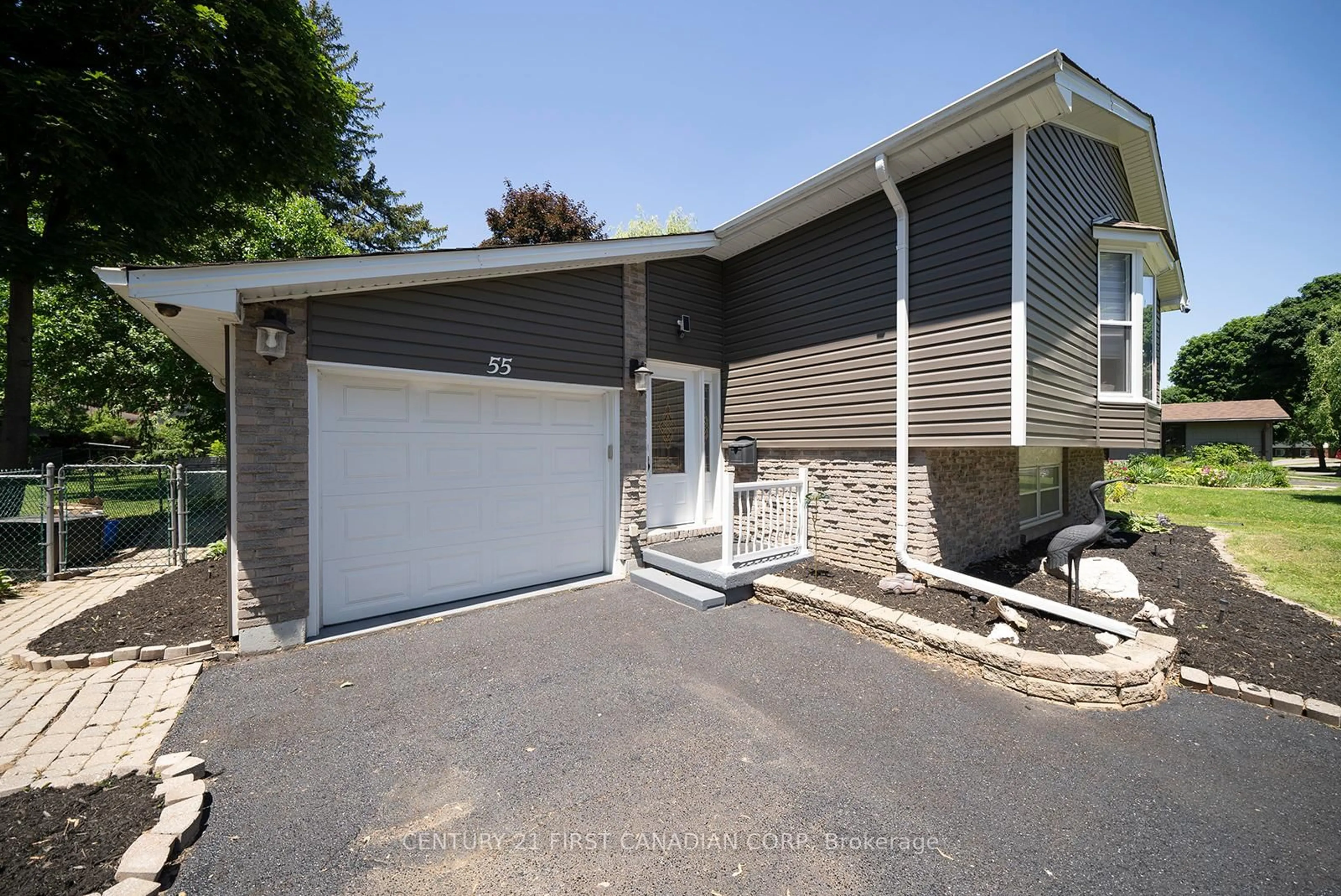 Unknown for 55 Greenfield Rd, Brantford Ontario N3R 6Z4