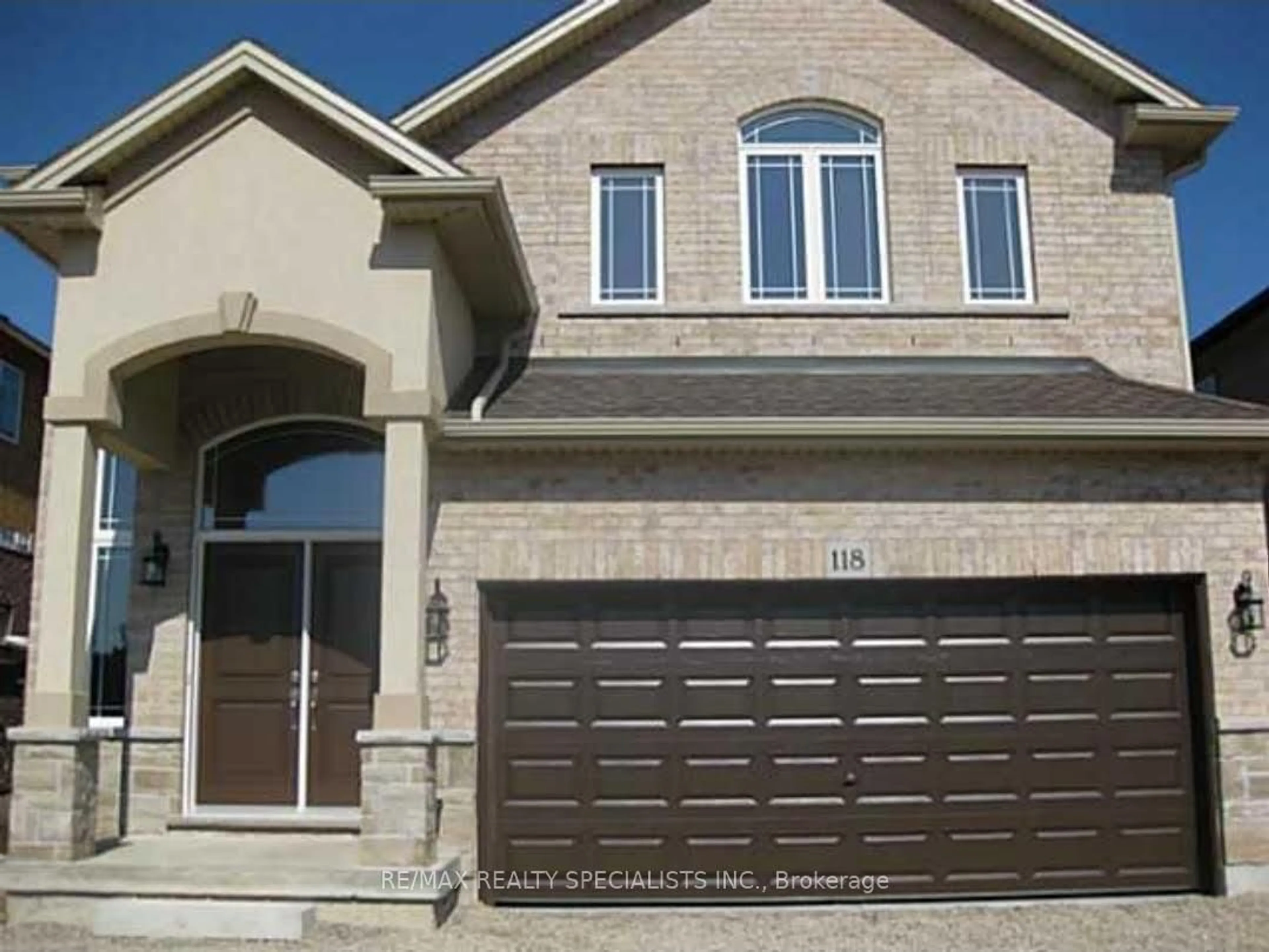 Home with brick exterior material, street for 118 Lampman Dr, Grimsby Ontario L3M 0E7
