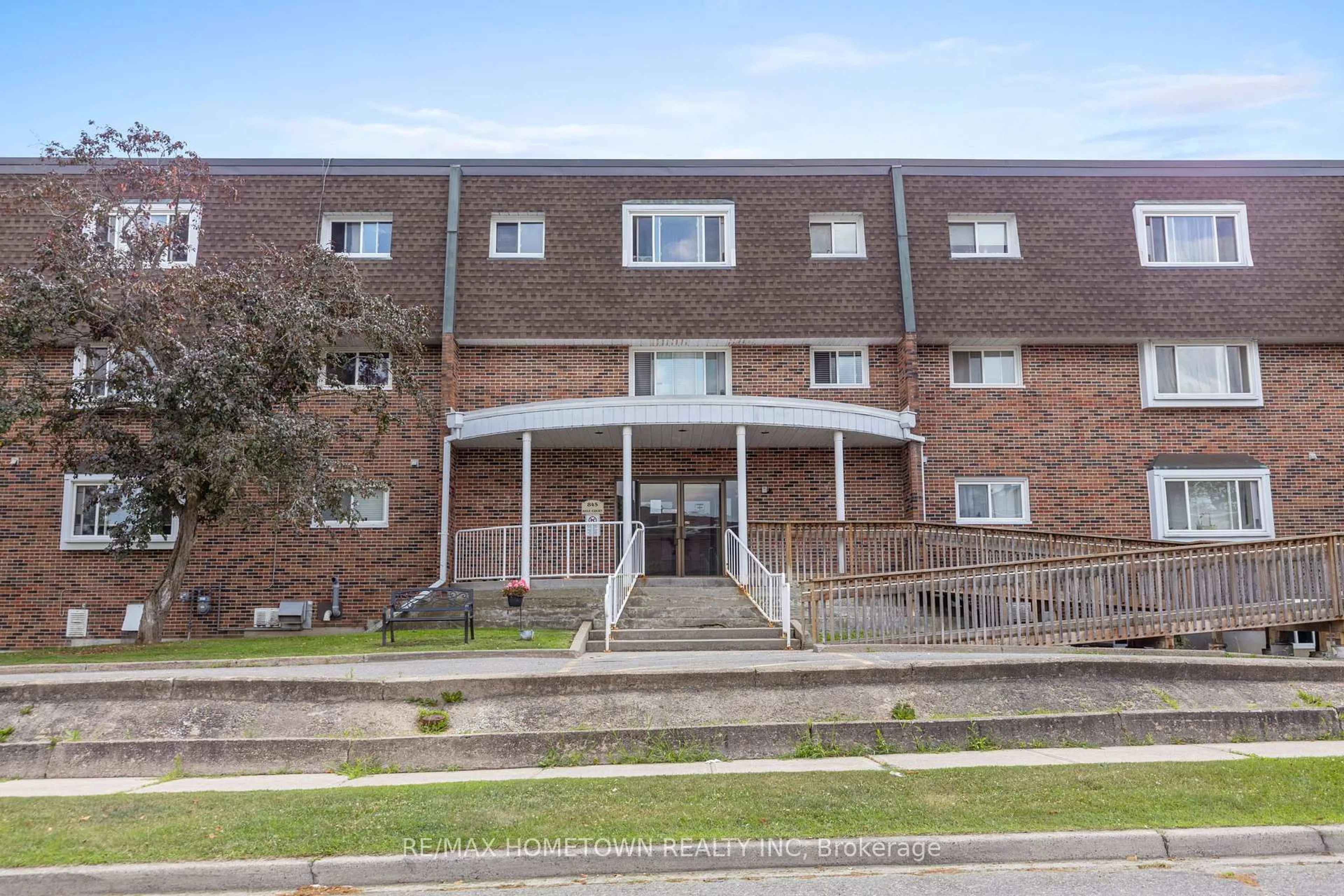 Unknown for 845 Kyle Crt #212, Brockville Ontario K6V 6K7