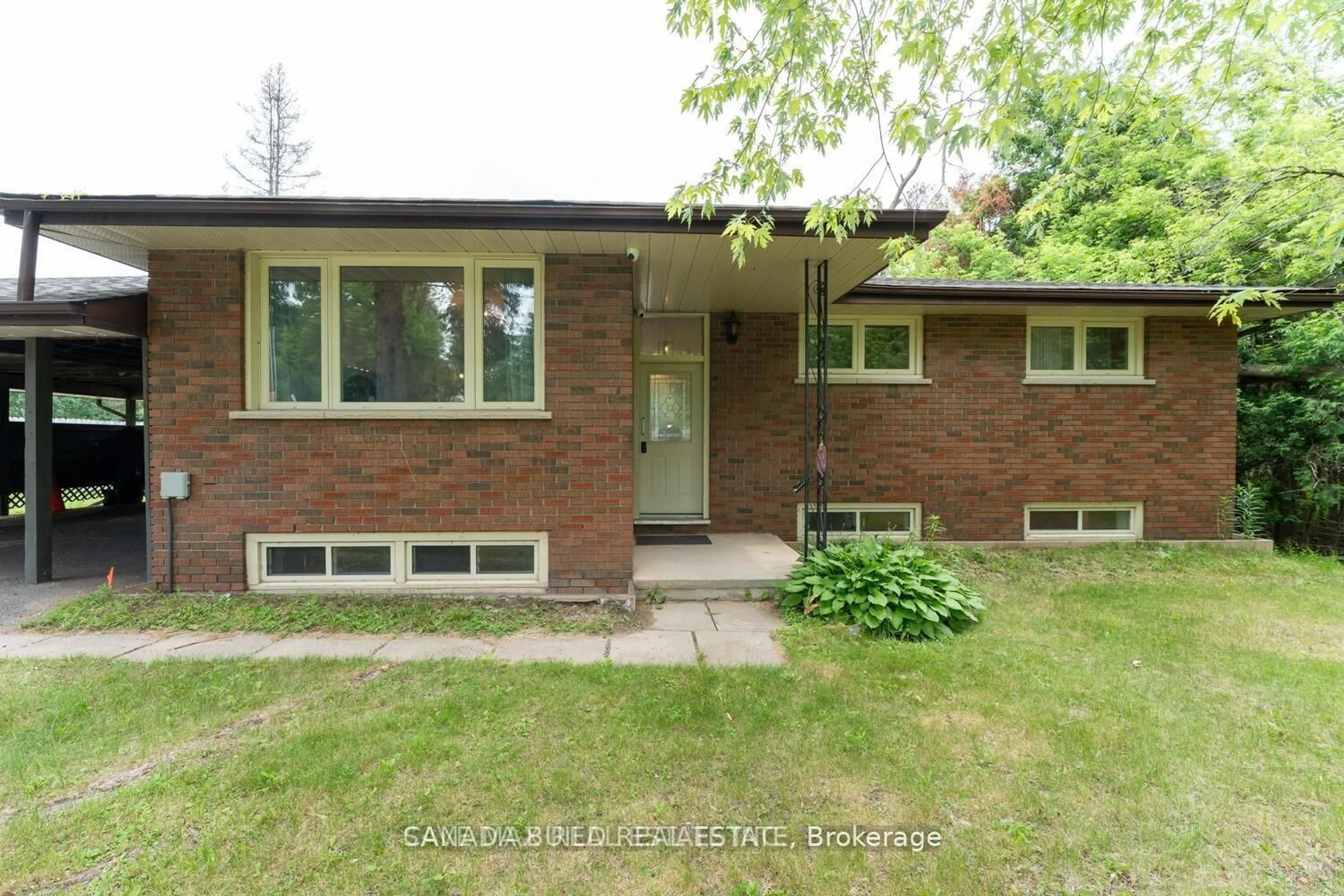 Home with brick exterior material, street for 3220 Lakefield Rd, Selwyn Ontario K9J 6X5
