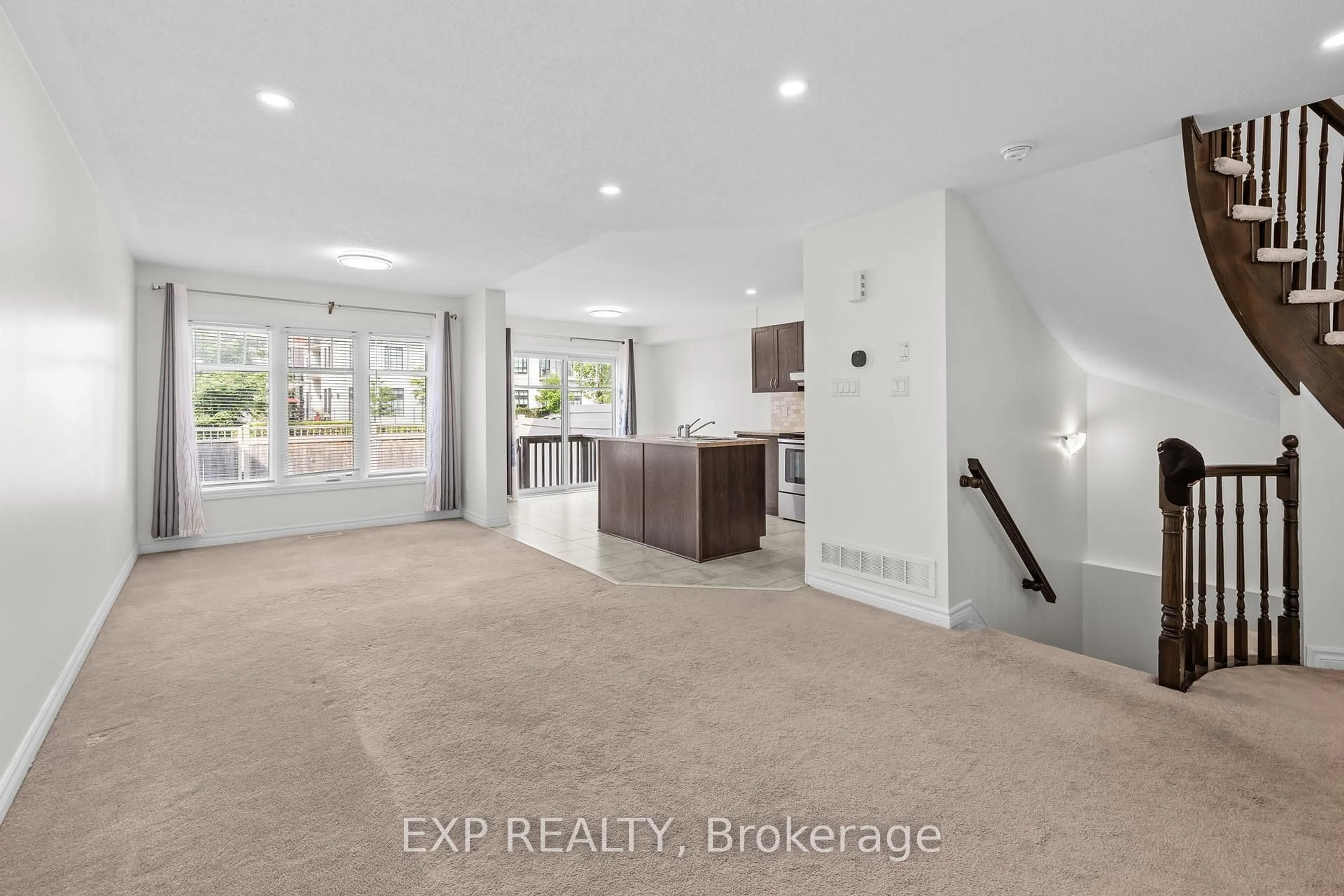 Unknown for 213 Mancini Way, Ottawa Ontario K2J 3V1