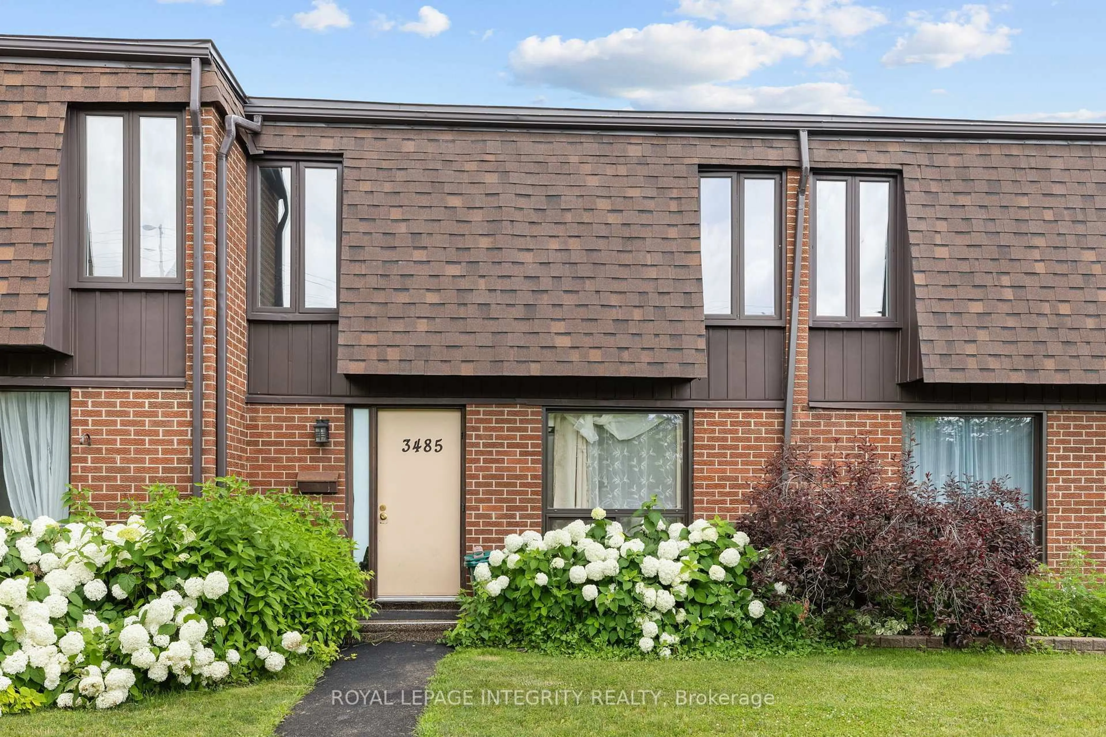 Home with brick exterior material, street for 3485 Mccarthy Rd #21, Ottawa Ontario K1V 8Z9