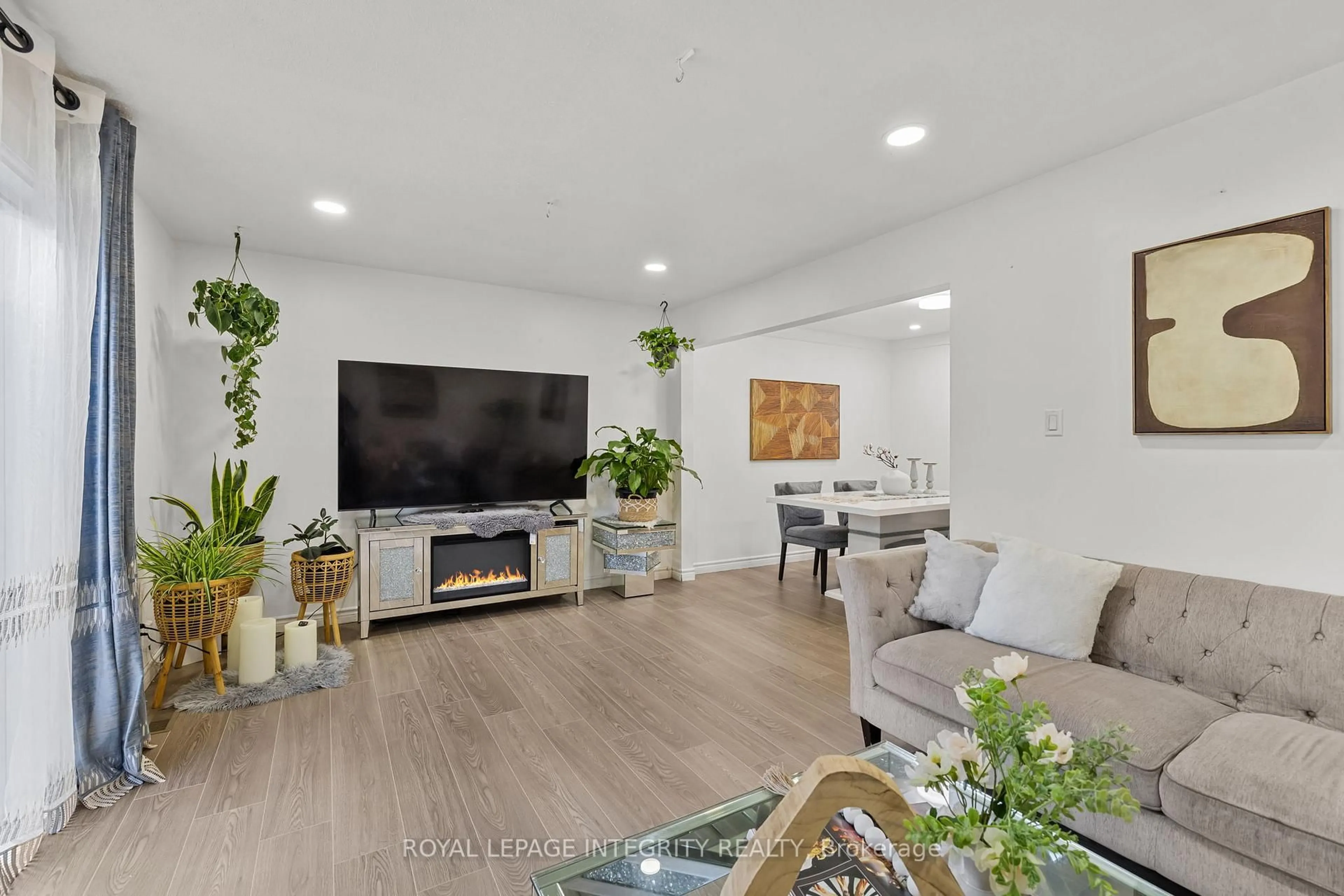 Living room with furniture, unknown for 3485 Mccarthy Rd #21, Ottawa Ontario K1V 8Z9