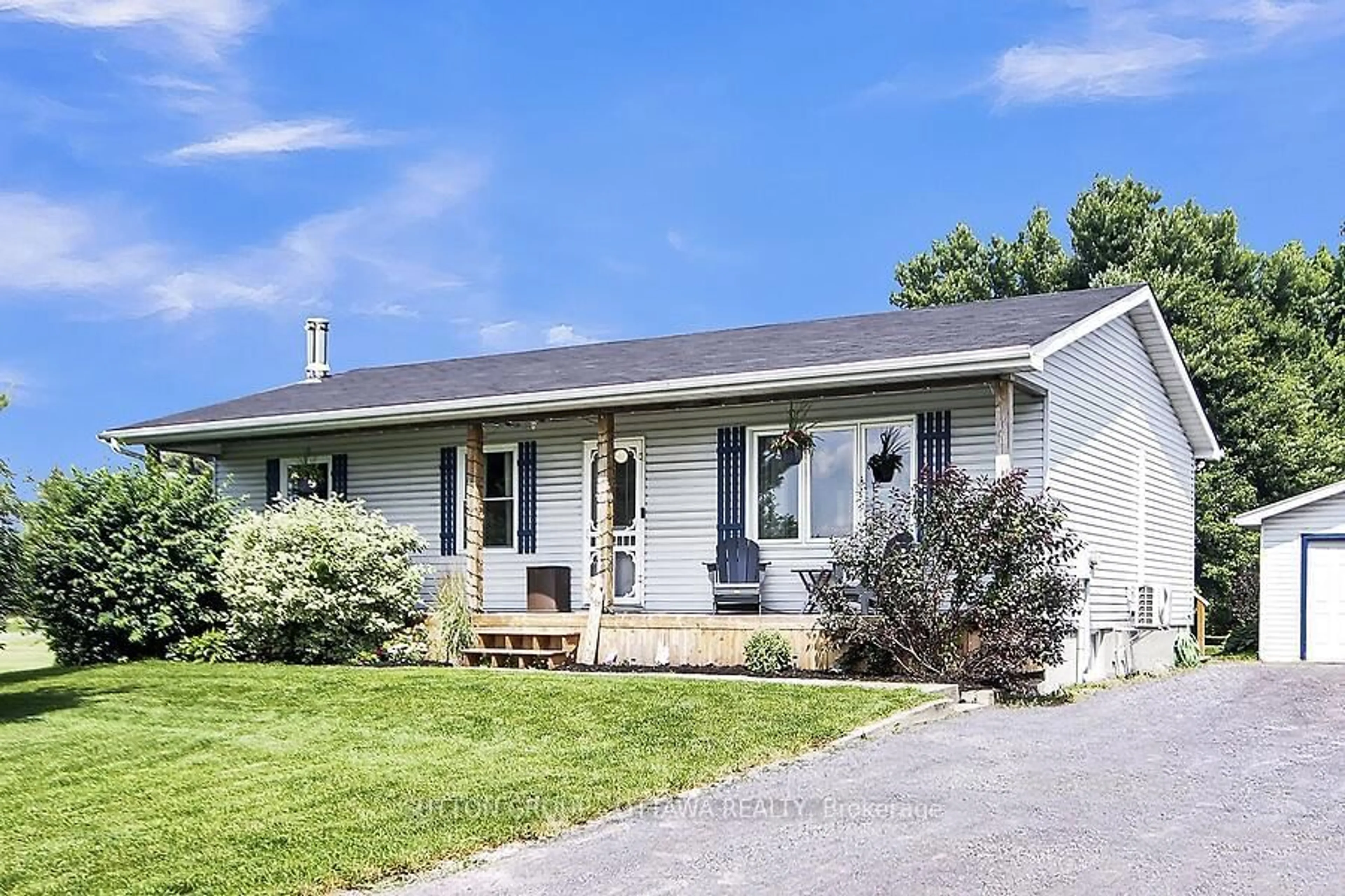 Home with vinyl exterior material, street for 16979 McNeil Rd, North Stormont Ontario K0C 1W0