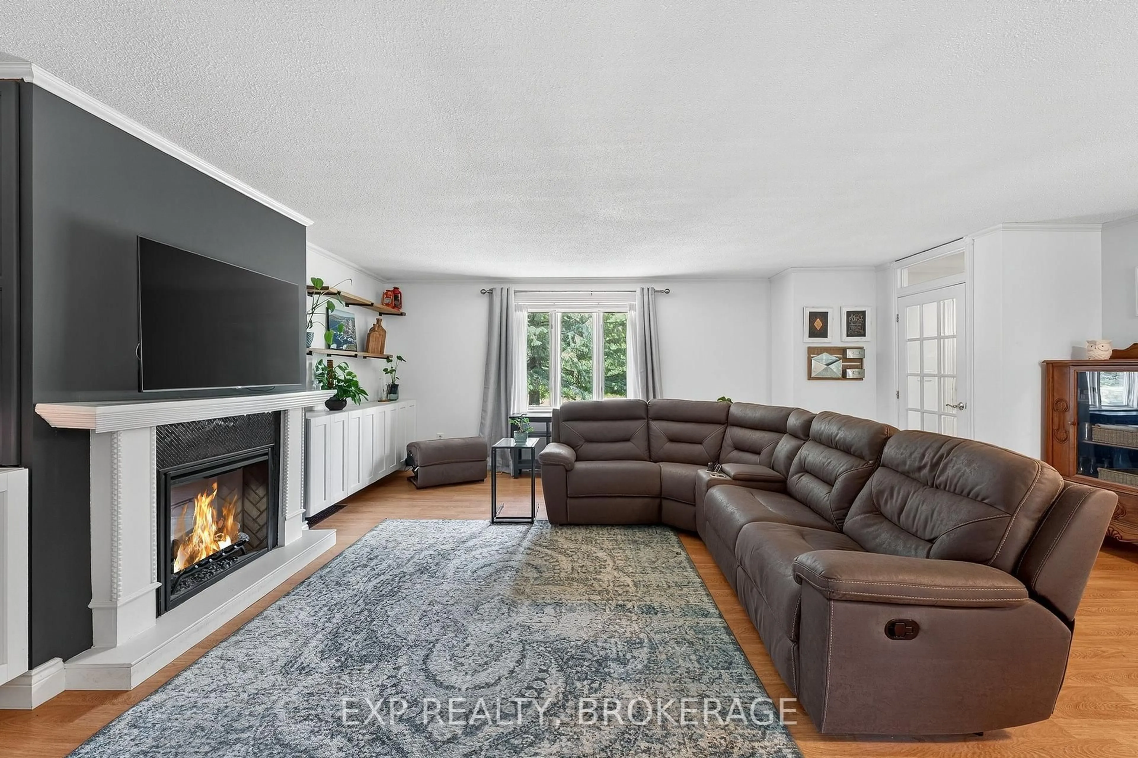 Living room with furniture, unknown for 1500 Blakey's Point Rd, Augusta Ontario K0E 1T0