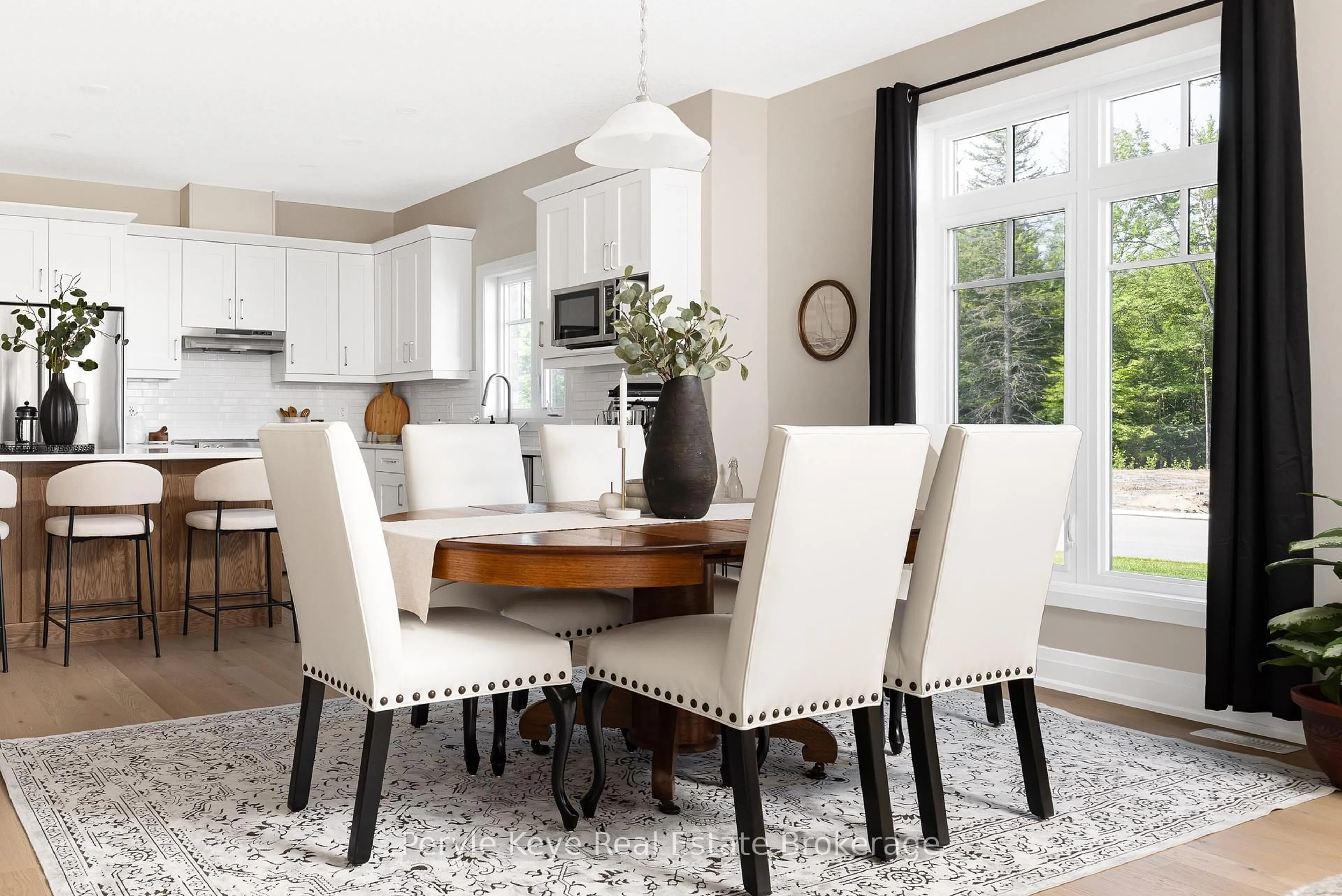 Dining room, unknown for 14 Charles Morley Blvd, Huntsville Ontario P1H 0G5
