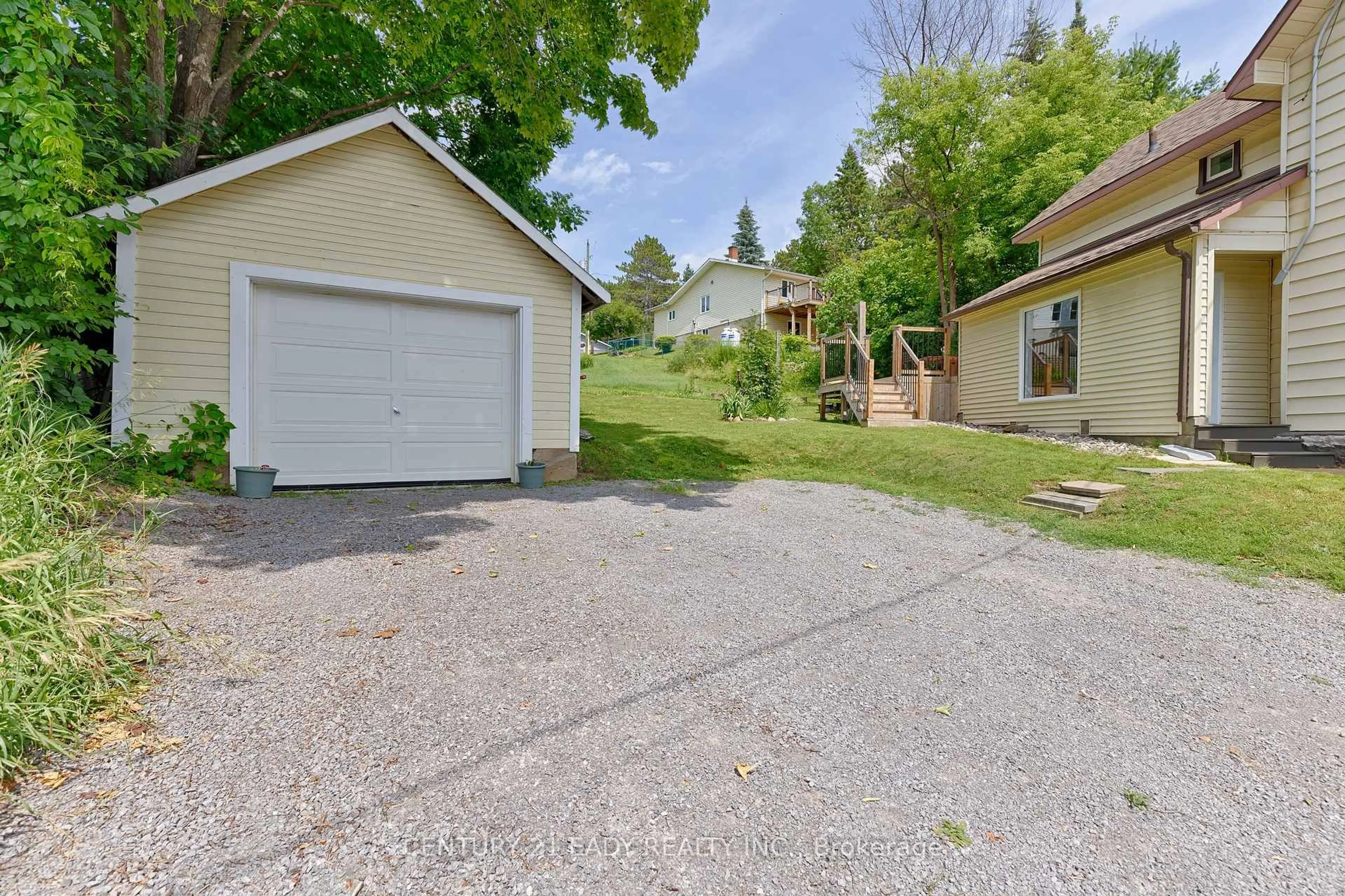 A pic from outside/outdoor area/front of a property/back of a property/a pic from drone, street for 199 Bonnechere St, Eganville Ontario K0J 1T0