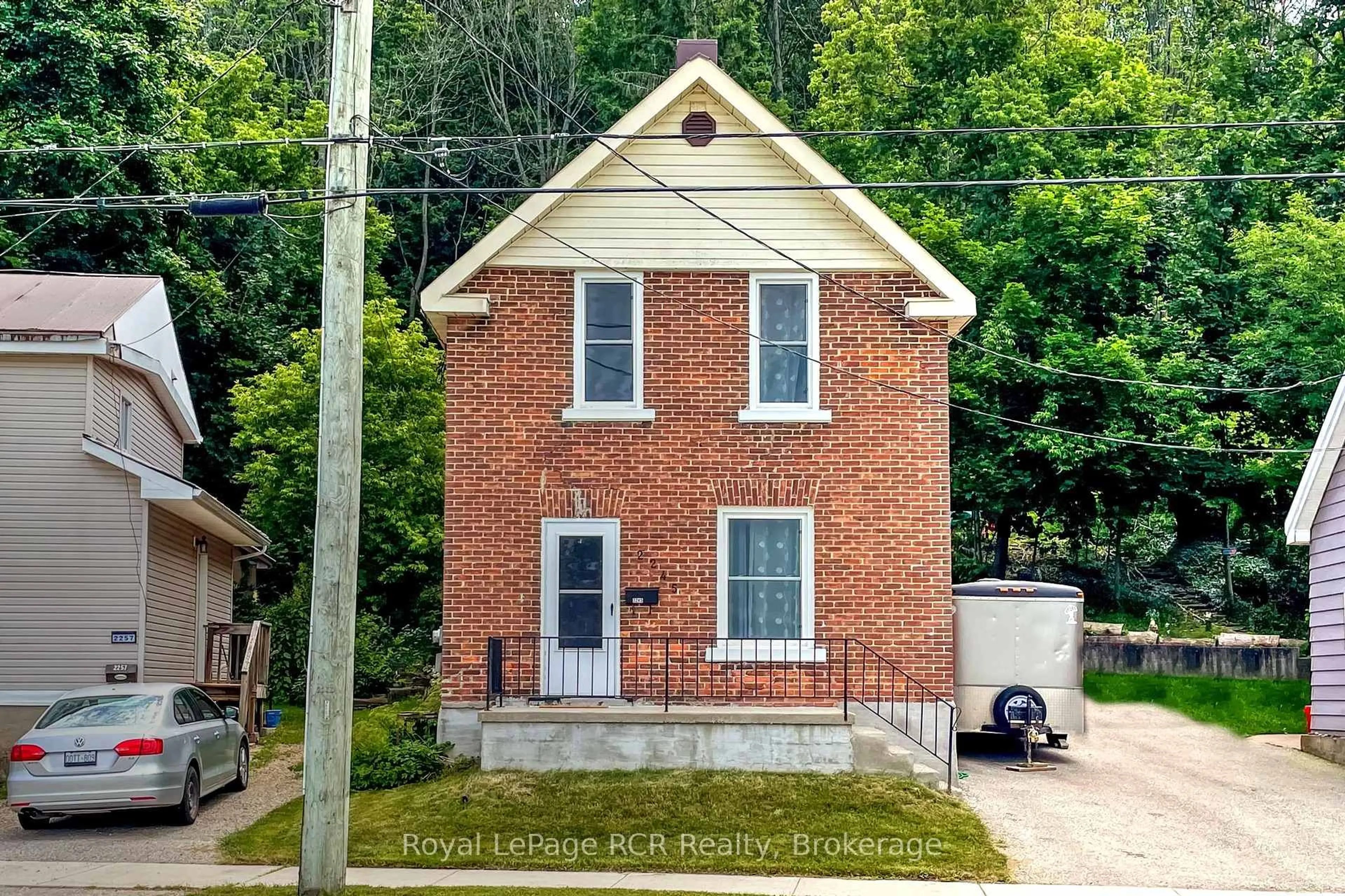 Home with brick exterior material, street for 2245 3rd Ave, Owen Sound Ontario N4K 2M5