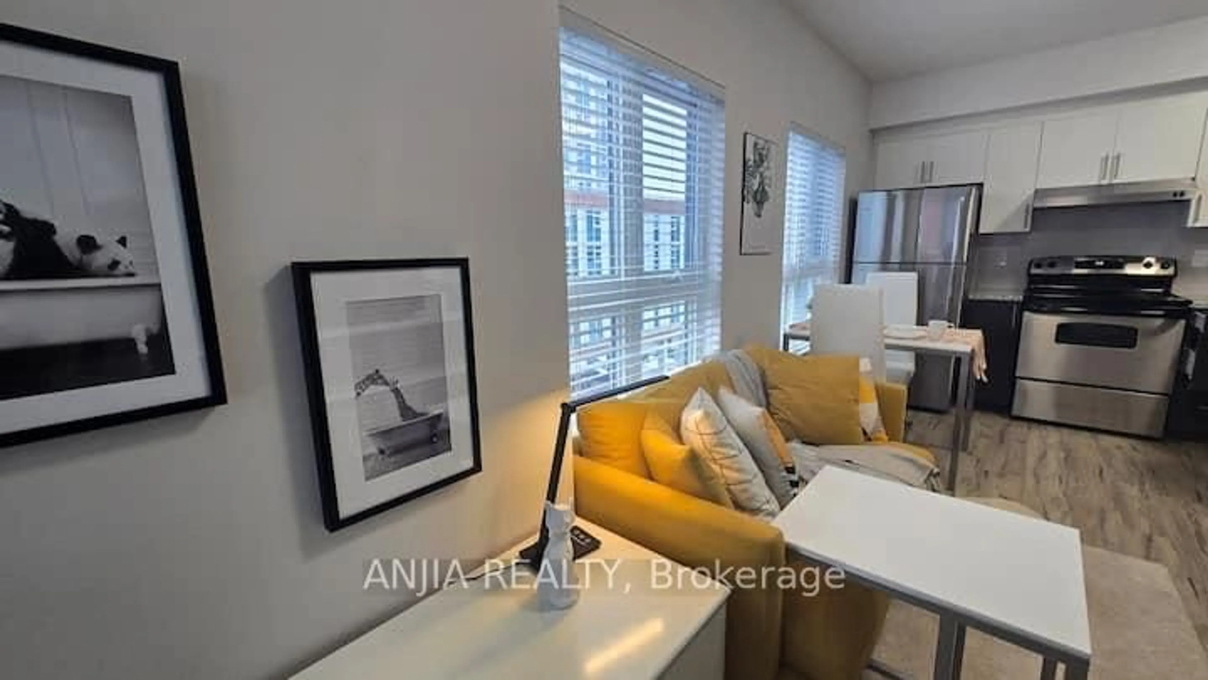 A pic of a room for 258A SUNVIEW St #163, Waterloo Ontario N2L 0H6